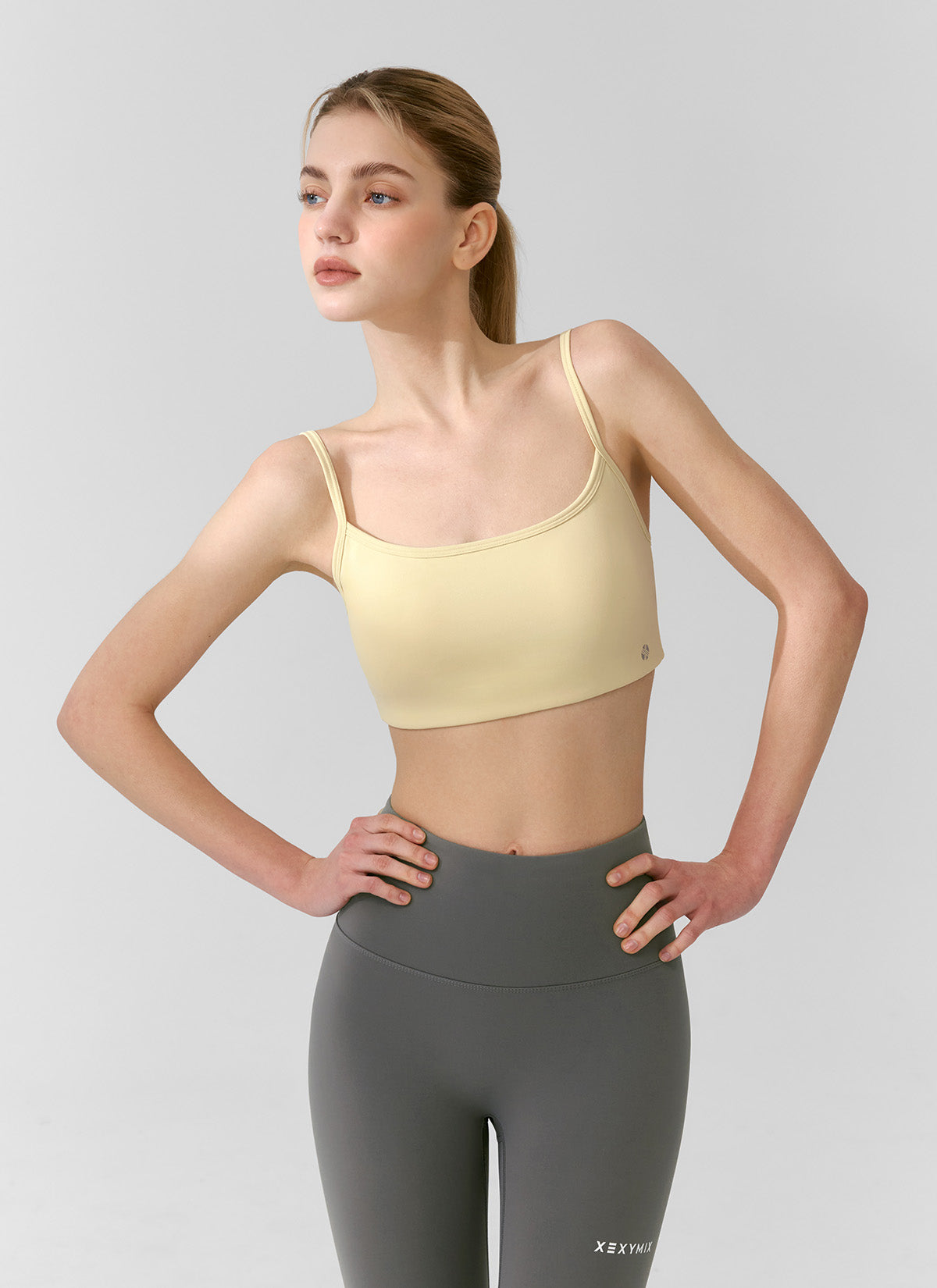 Black Label Power Rise Back Twist Bra Top - High Support Sports Bra for Yoga, Running & Workouts - Comfortable & Stylish Activewear for Women