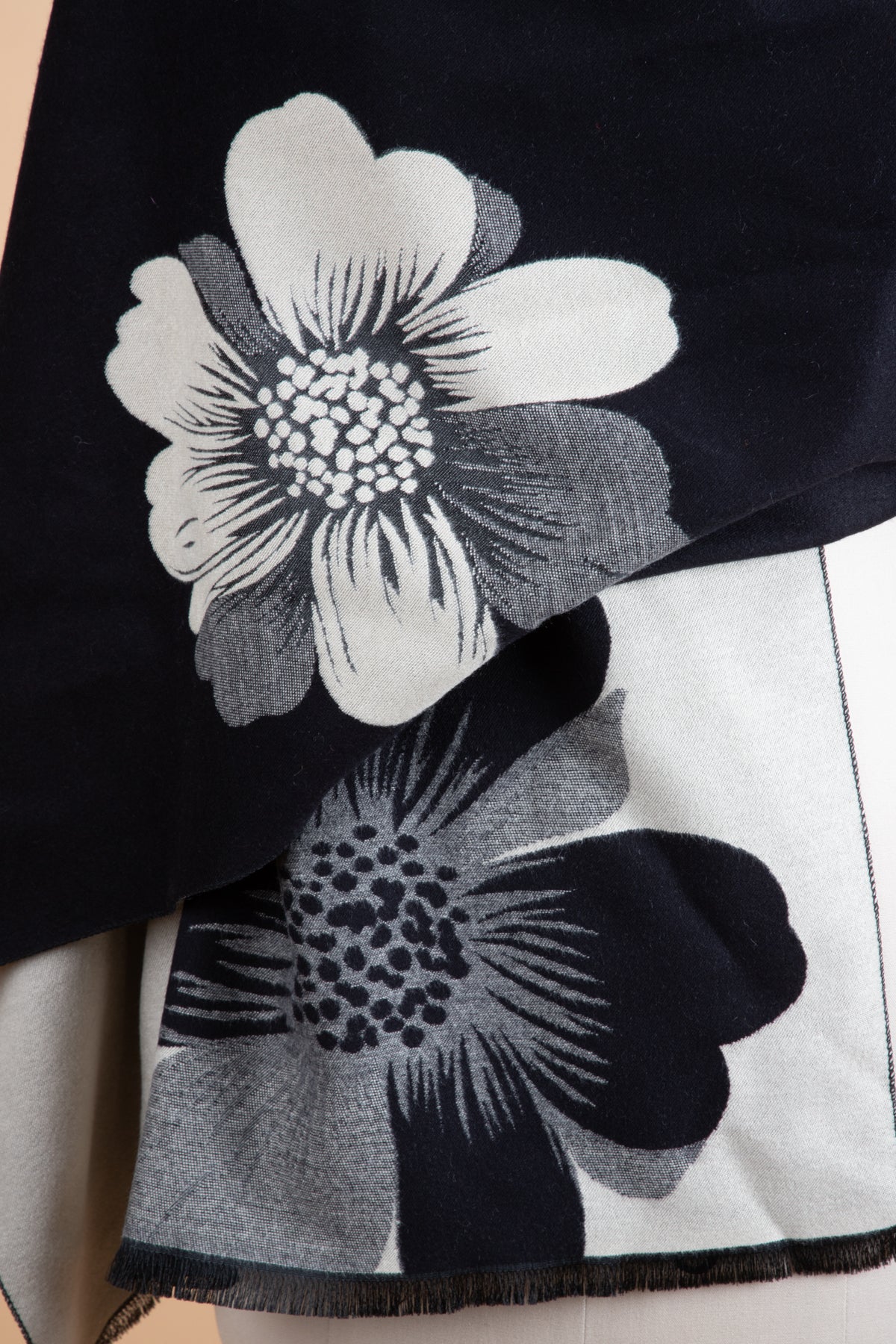 Stylish Fresh Floral Reversible Scarf - Lightweight Fashion Accessory for Women - Perfect for Spring Outfits, Office Wear & Special Occasions