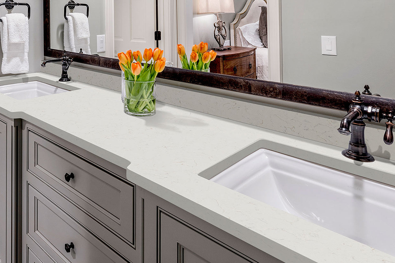 Premium Carrara White Quartz Countertop Slab - Corsica Pearl Bondi Quartz for Kitchen & Bathroom Renovation