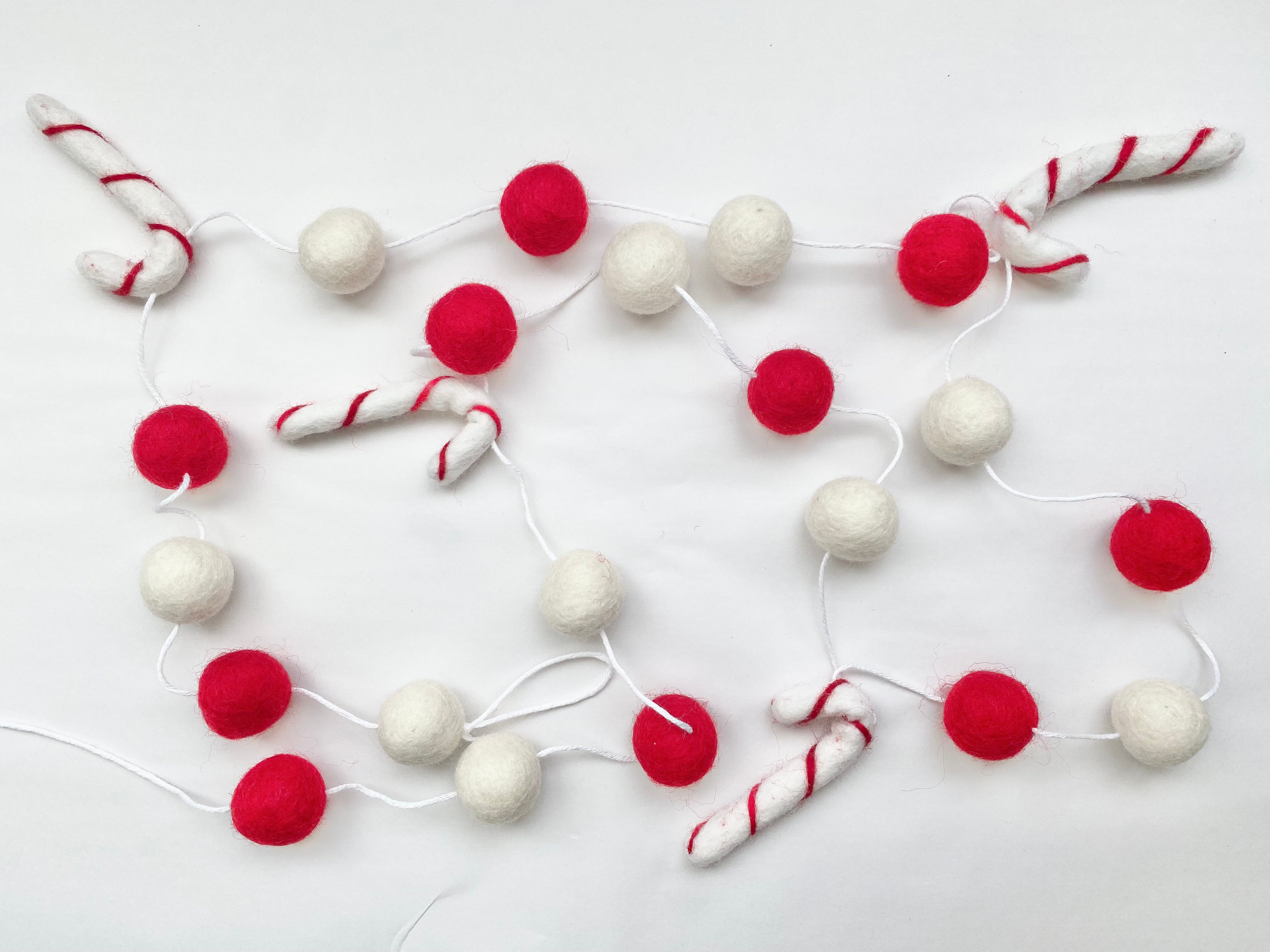Red & White Candy Cane Garland - Christmas Holiday Decor for Tree, Fireplace & Home - Perfect for Xmas Party, Winter Wedding & Festive Decorations