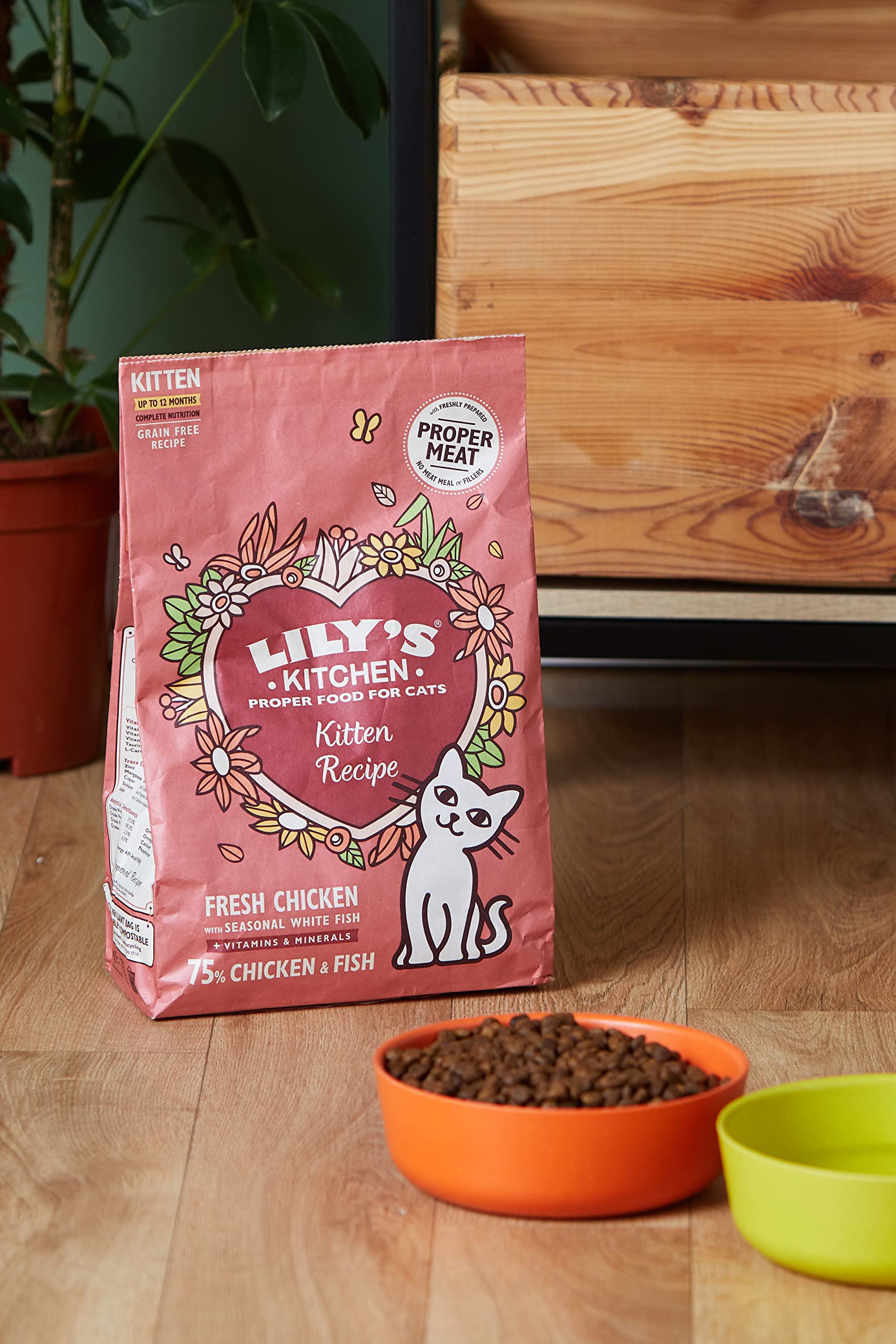 Lily's Kitchen Kitten Dry Food 800g - Healthy Cat Nutrition for Active Kittens