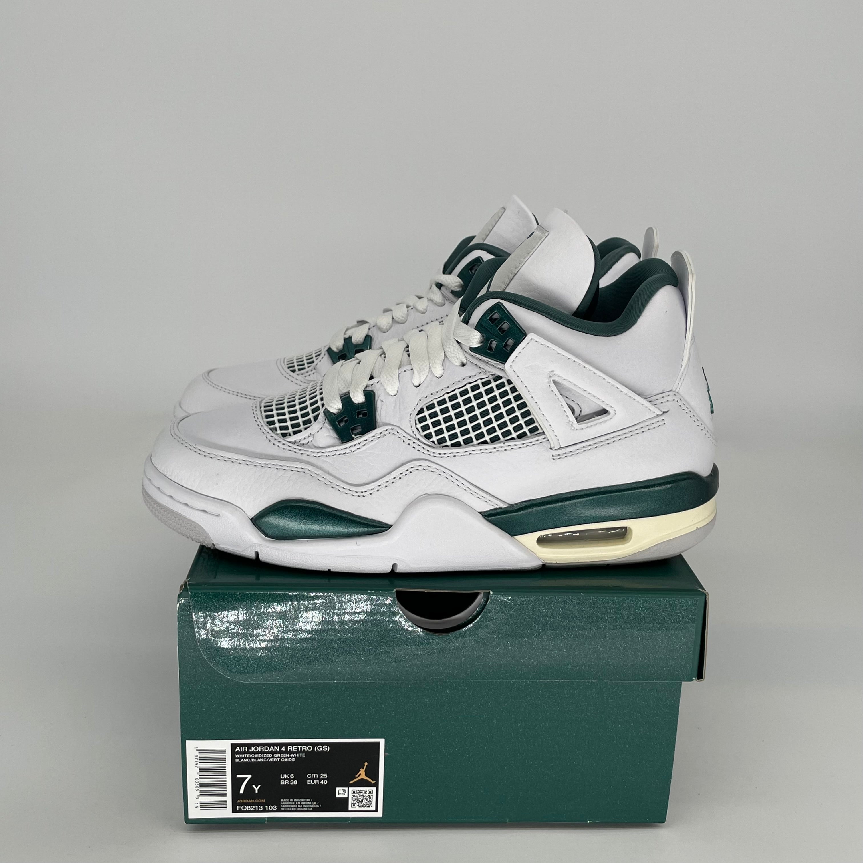 AIR JORDAN 4 Retro 