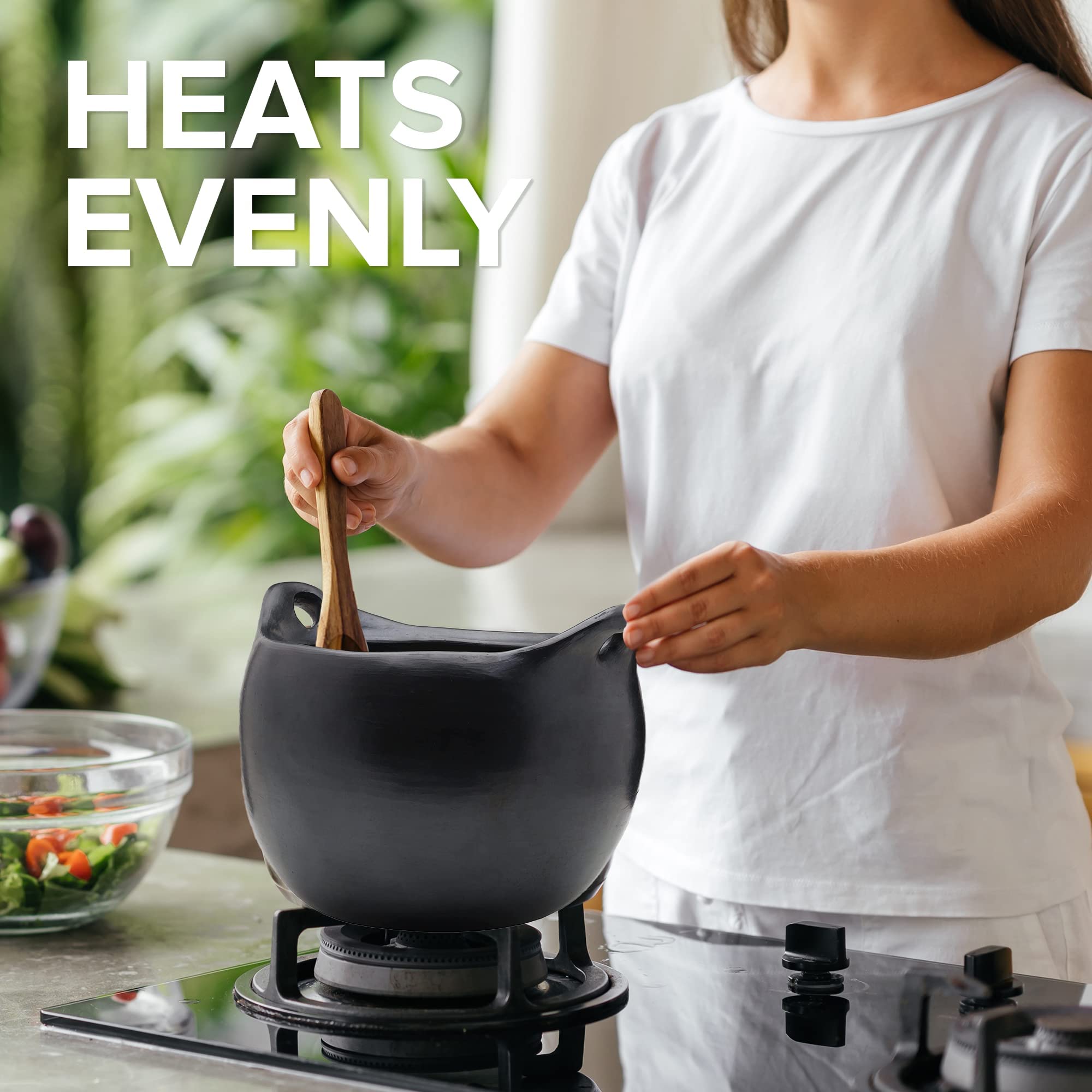 Chamba Clay Pot – Handmade Black Earthenware Cookware for Soups, Stews & Slow Cooking – 2.5-Quart Clay Cooking Pot with Lid & Handle – Durable & Versatile Gift for Men & Women – Perfect for Kitchen, Camping & Outdoor Cooking