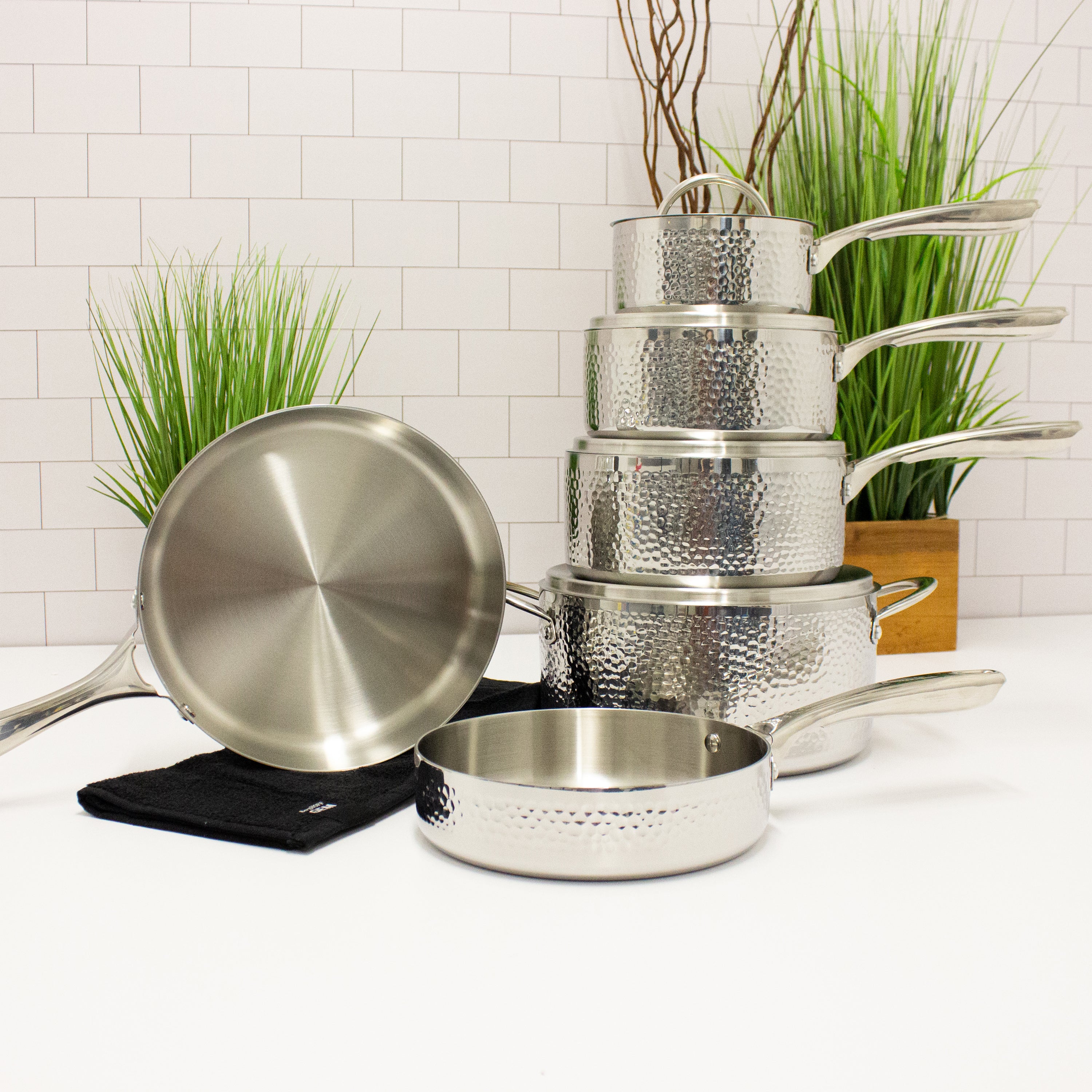 BergHOFF Vintage 10-Piece Tri-Ply 18/10 Stainless Steel Cookware Set with Lids - Hammered Finish for Professional Cooking & Home Kitchen Use