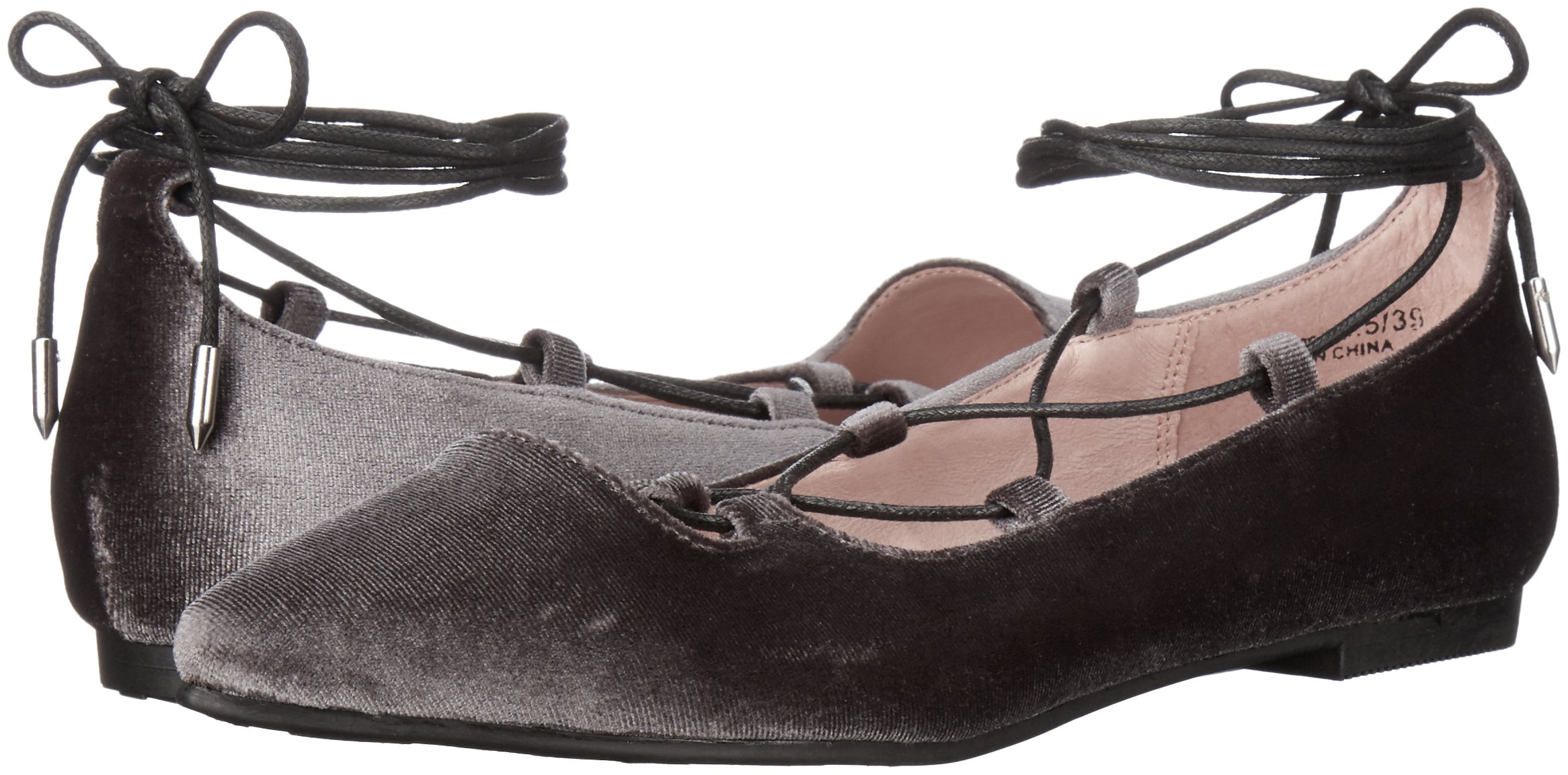 Chinese Laundry Women's Endless Summer Ghillie Flat Sandals - Comfortable Bohemian Style Shoes for Beach, Vacation & Summer Outfits