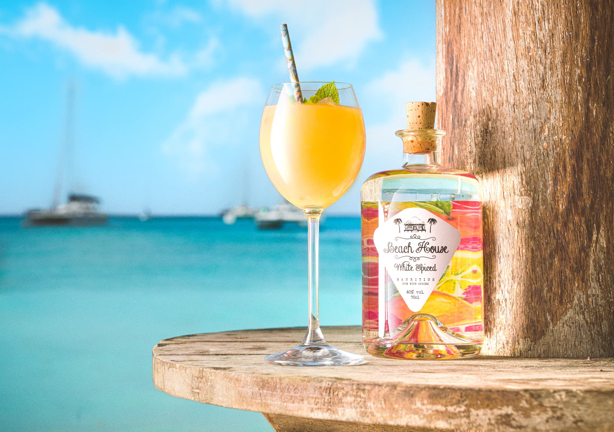 Beach House White Spiced 40° Rum - Perfect for Cocktails & Beach Parties