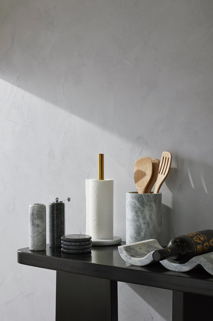 Davis & Waddell Nuvolo Grey Paper Towel Holder - 15x15x32cm Modern Kitchen Countertop Organizer for Bathroom, Office & Restaurant Use