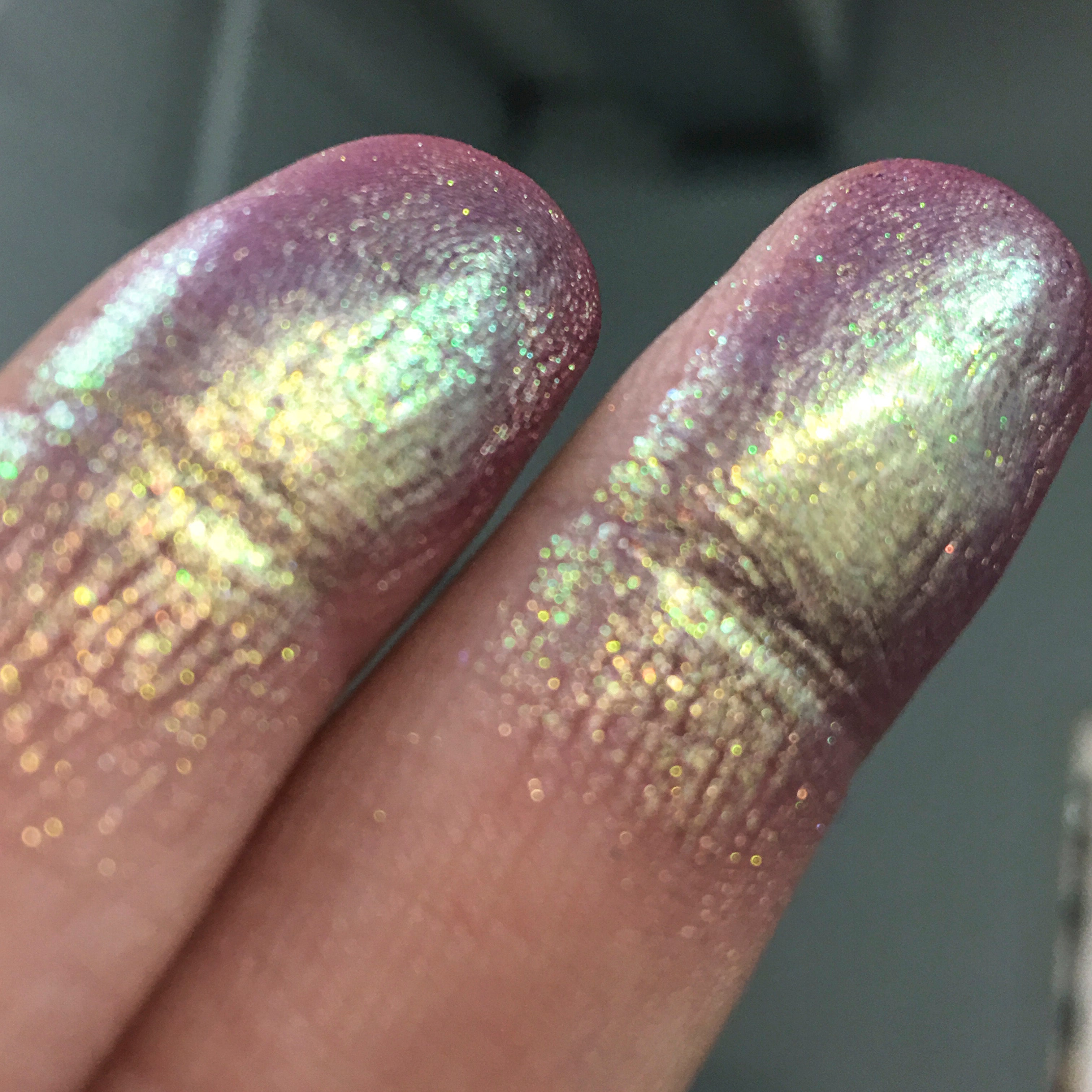 Opulent Glitter Multichrome Eyeshadow Palette - Long Lasting Pigmented Makeup for Party, Night Out & Special Occasions