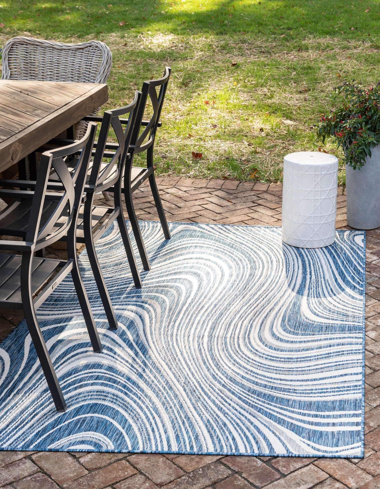 Unique Loom Outdoor Modern Collection Area Rug - Pool (8' x 11' 4