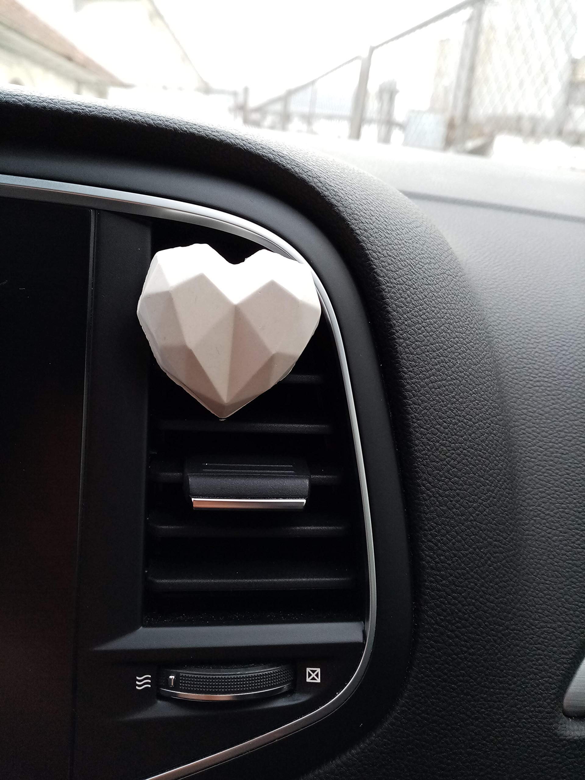 Romantic Heart-Shaped Aromatherapy Diffuser - Car Vent Clip, Home Fragrance, Bridal Shower Favor & Car Air Freshener | Perfect for Valentine's Day, Weddings & Home Decor