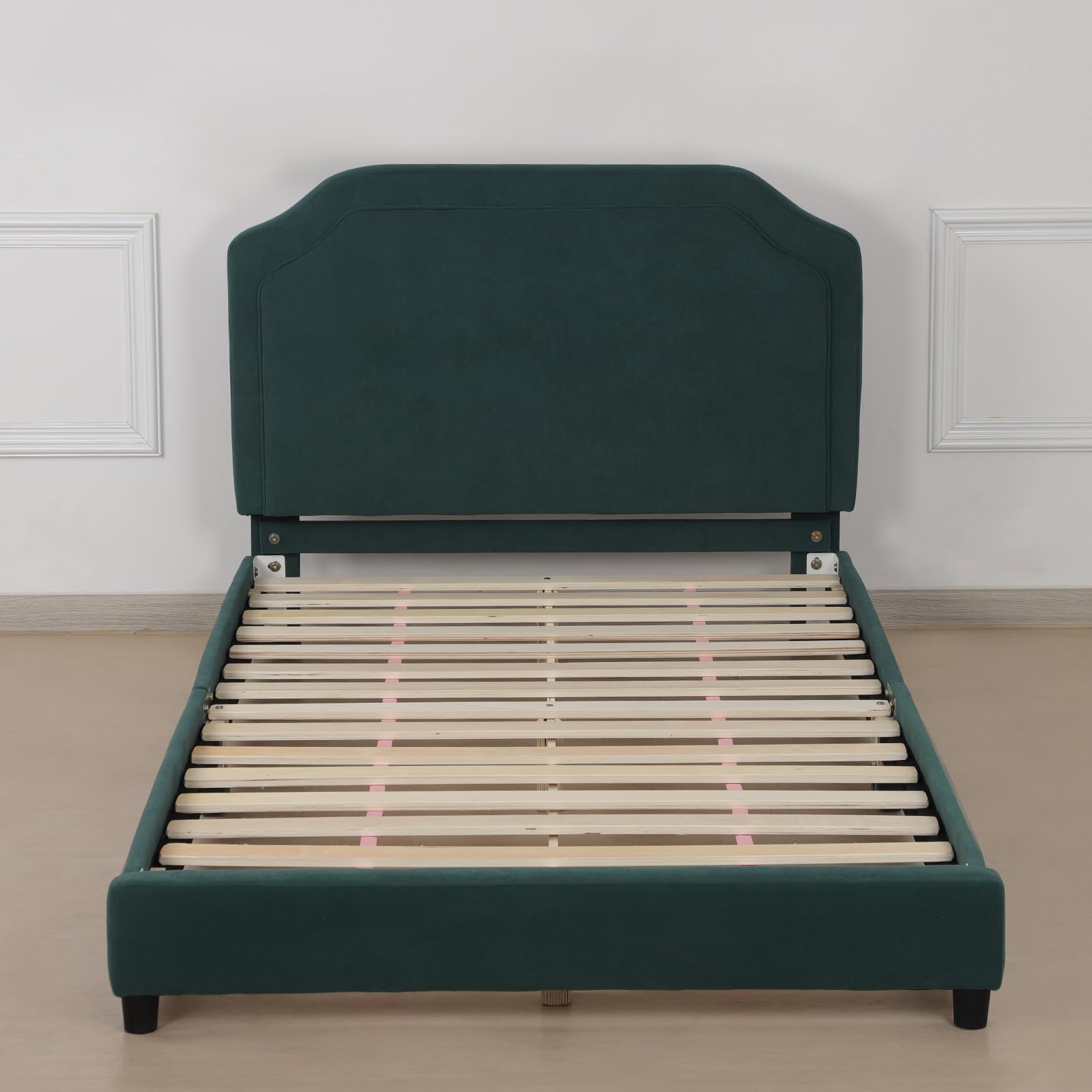 Velvet Upholstered Twin Bed Frame for Kids - Adjustable Headboard, Wooden Structure, Green - Perfect for Nursery, Bedroom & Playroom Decor