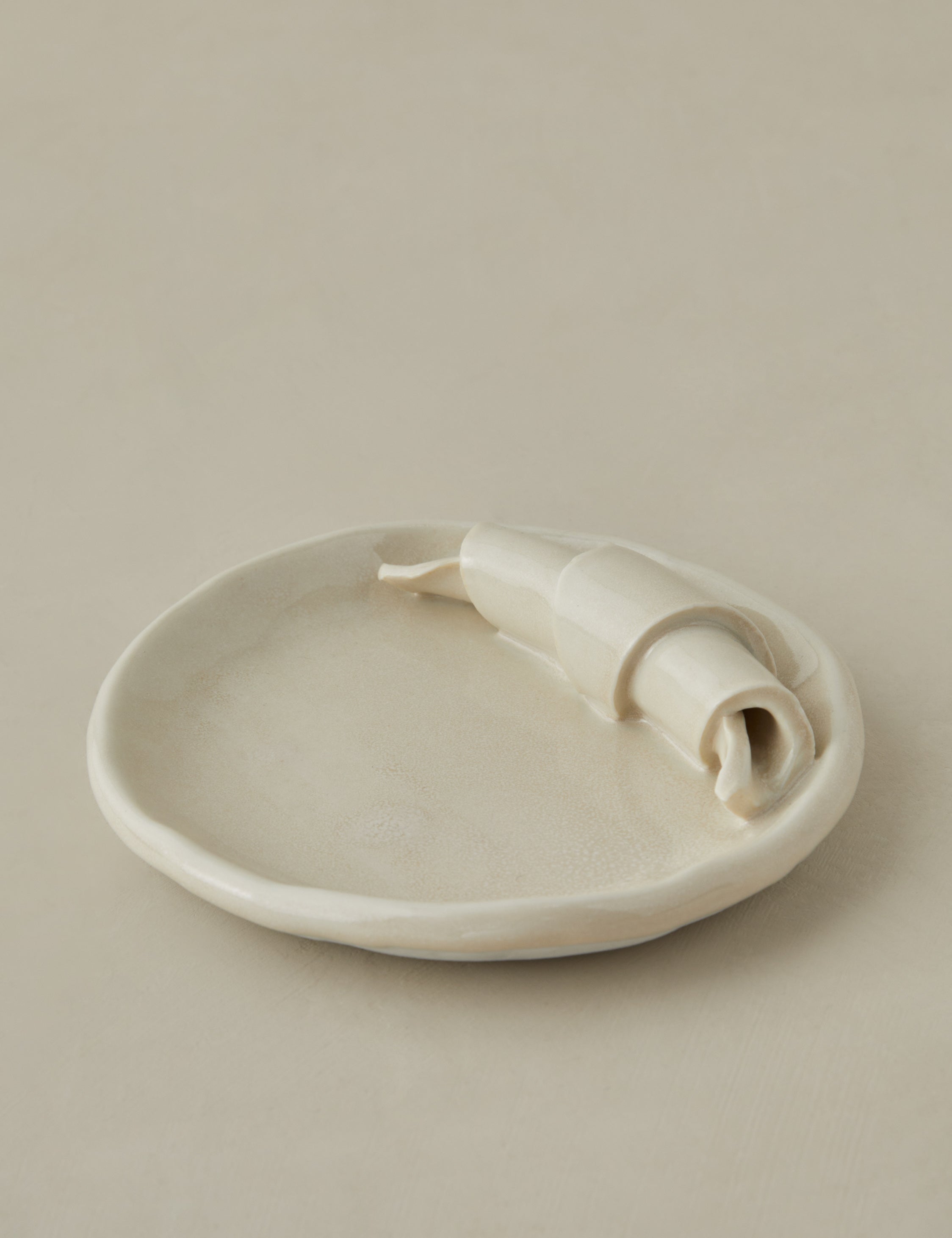 Stephanie Dawn Matthias Croissant Ring Dish - Elegant Ceramic Jewelry Holder for Rings, Earrings & Small Accessories - Perfect for Bathroom, Bedroom & Vanity Organizer