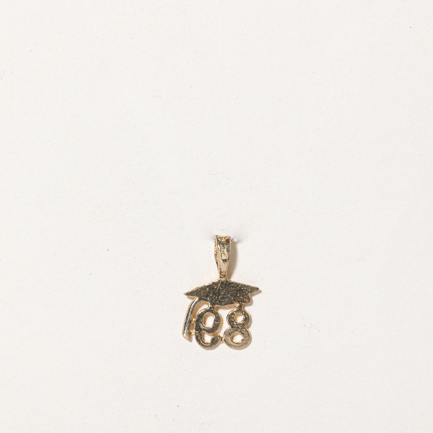 10K Yellow Gold '89 Graduation Year Pendant Necklace - Elegant Jewelry Gift for High School & College Graduates, Birthday, Anniversary & Special Occasions