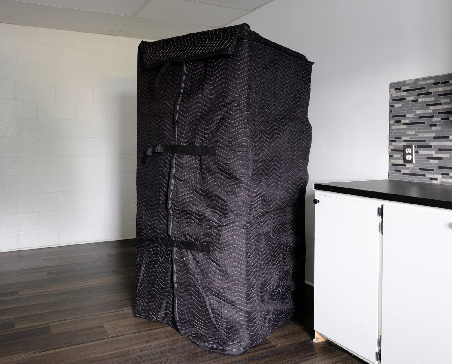 Mytee 2 Pack Black Quilted Refrigerator Cover - Waterproof Outdoor Fridge Protector, Adjustable Furniture Pad for Moving & Storage (38