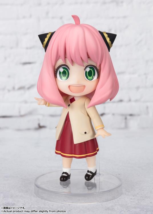 Bandai Figuarts Mini #131 Spy x Family Anya Forger (Odekeke Outfit Ver.) Anime Action Figure - Perfect for Collectors, Display & Cosplay Enthusiasts