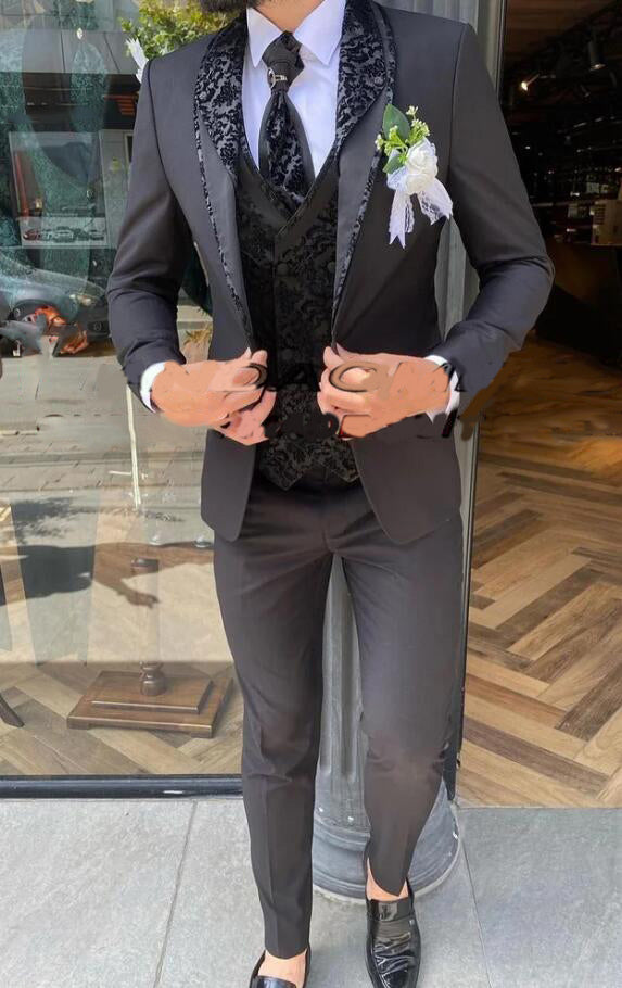 Elegant Black Floral Tuxedo Suit for Men - Slim Fit 3 Piece Wedding Suit Set (Jacket, Vest & Pants) - Perfect for Grooms, Formal Events & Special Occasions