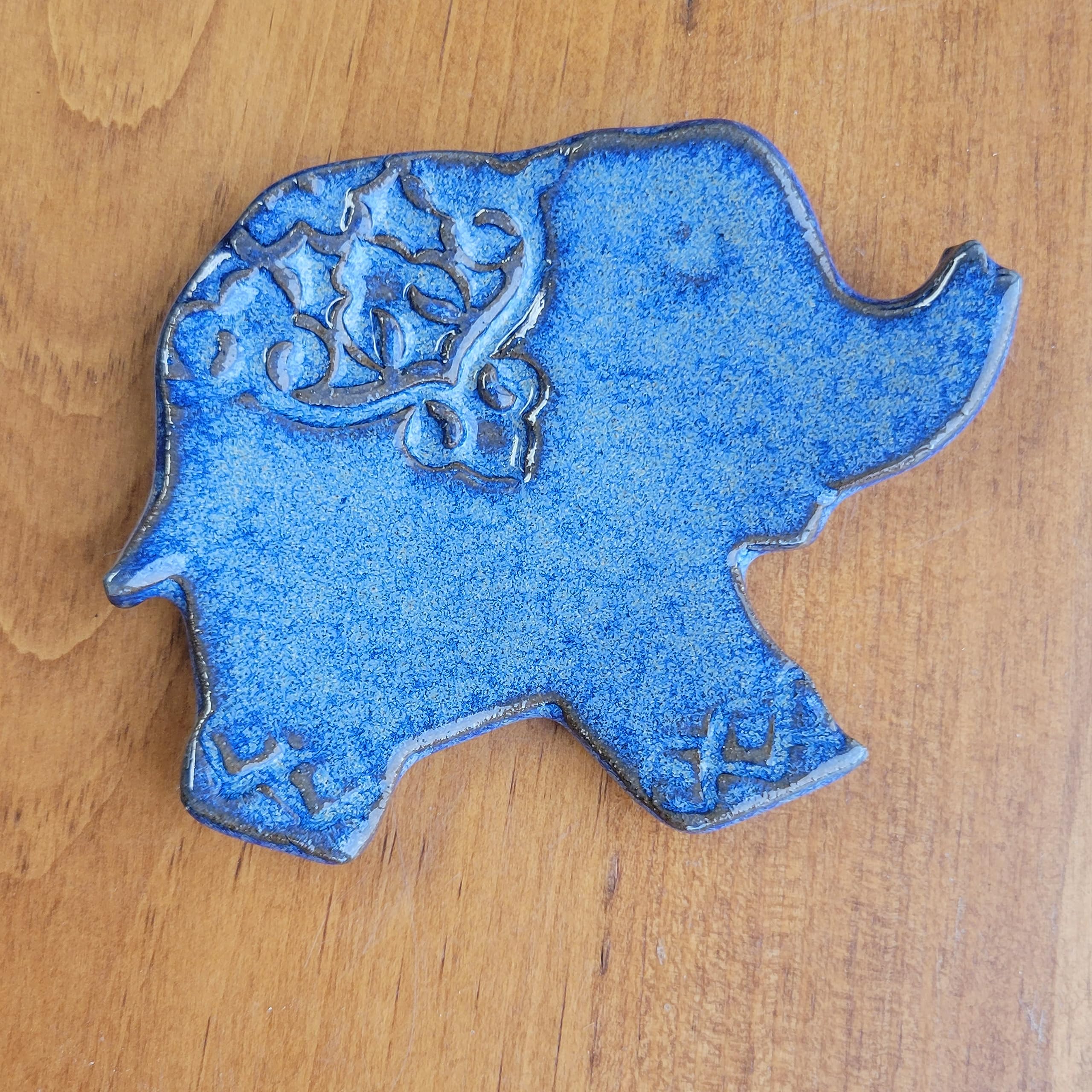 Green Elephant Spoon Rest - Mini Kitchen Countertop Decor for Coffee Bar & Dining Table - Perfect for Cooking, Serving, and Home Decor (Variegated Blue)