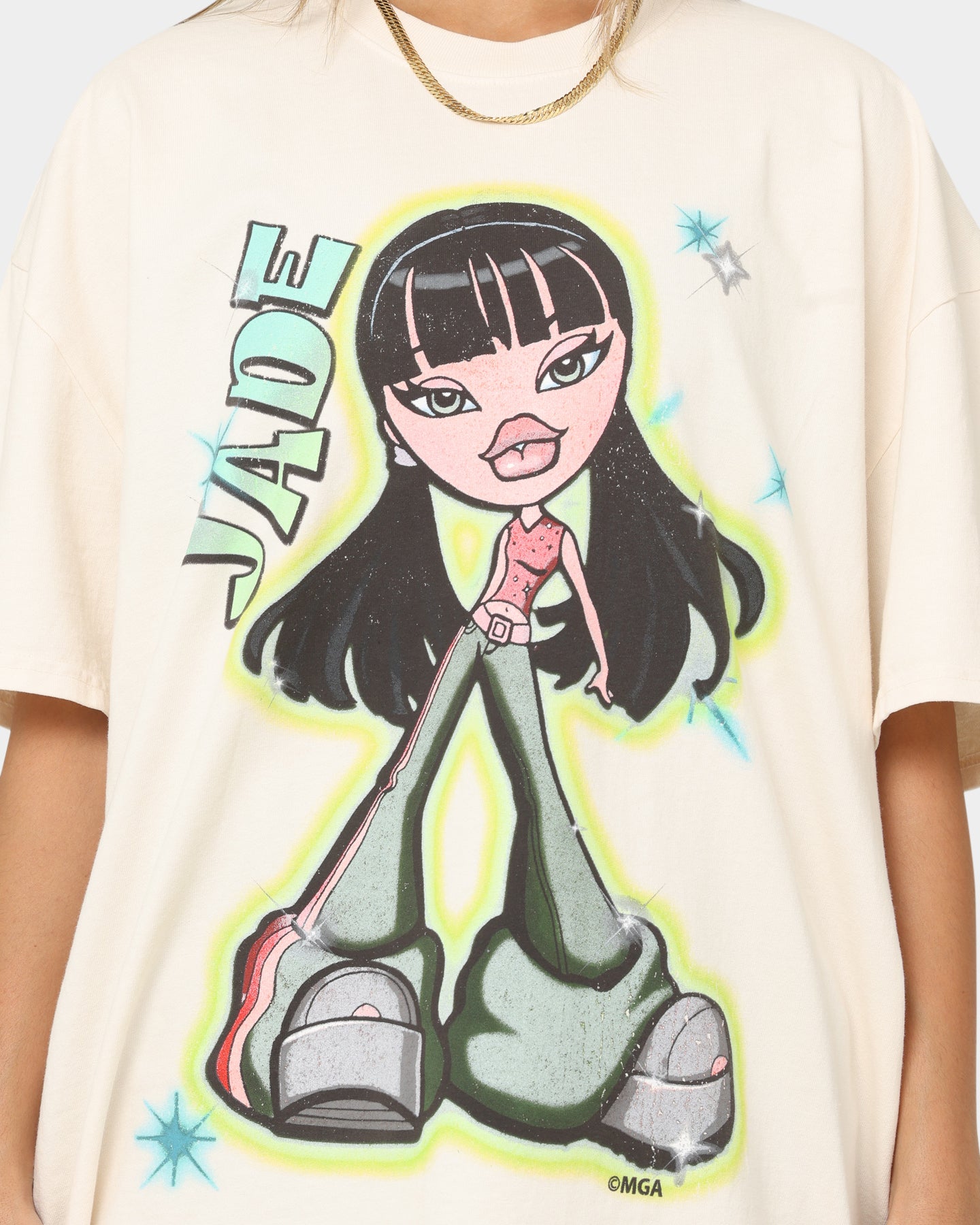 Vintage Bratz Jade Heavyweight T-Shirt - Off White | American Thrift Style | Perfect for Casual Wear, Cosplay & 90s Fashion Lovers