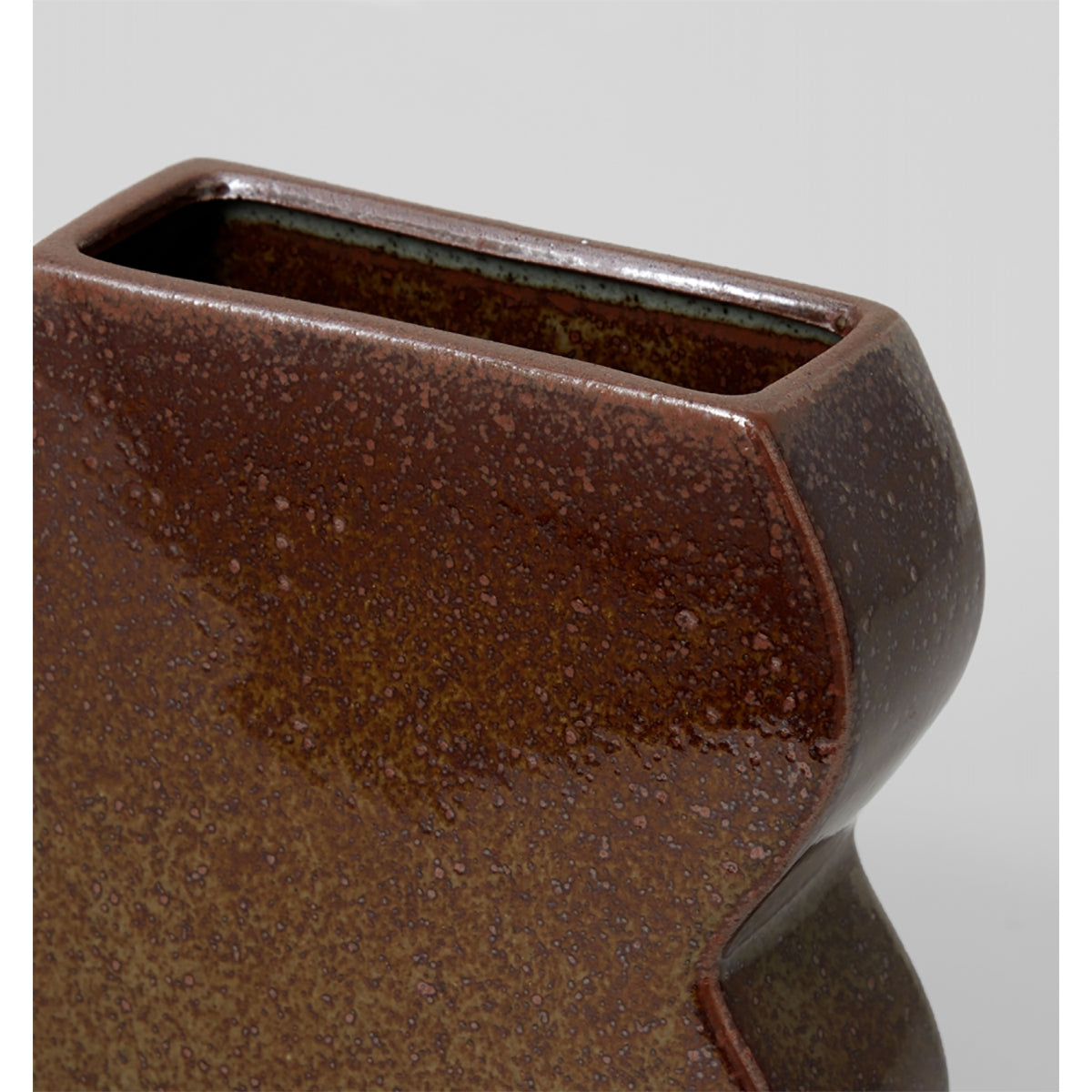 Small Modern Ceramic Vase - Minimalist Home Decor for Flowers, Centerpiece, Wedding & Living Room Decorations - Perfect for Dining Table, Office Desk & Gift Giving