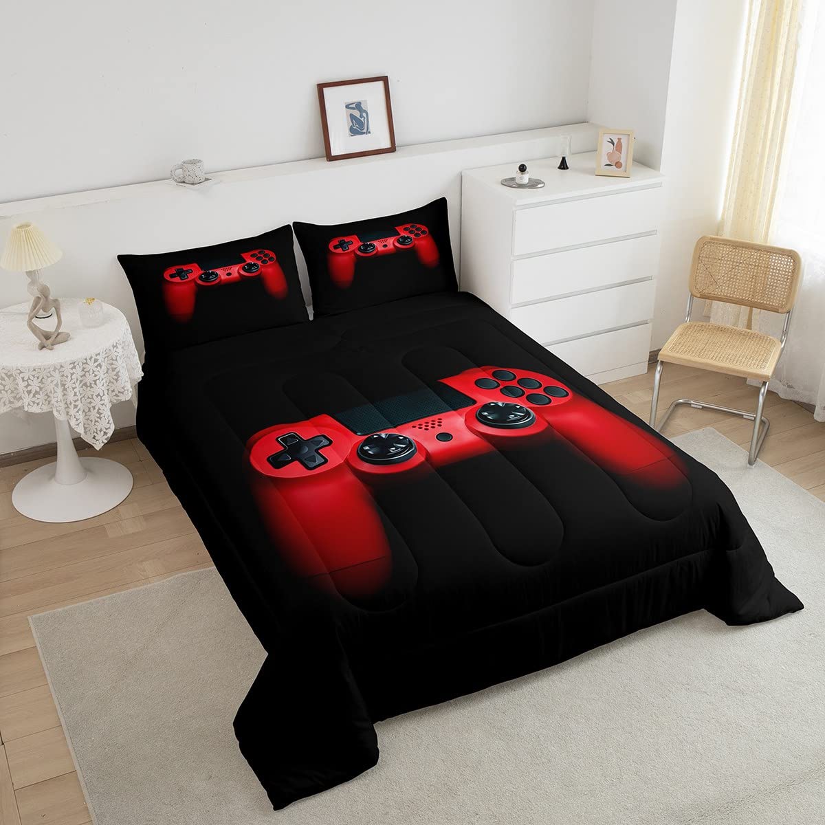 Feelyou Gaming Bedding Set - Black & Red Video Game Comforter with Controller Design, 1 Queen Comforter + 2 Pillowcases (3Pcs) - Perfect for Teen Boys' Bedroom, Game Room Decor & Gift for Gamers