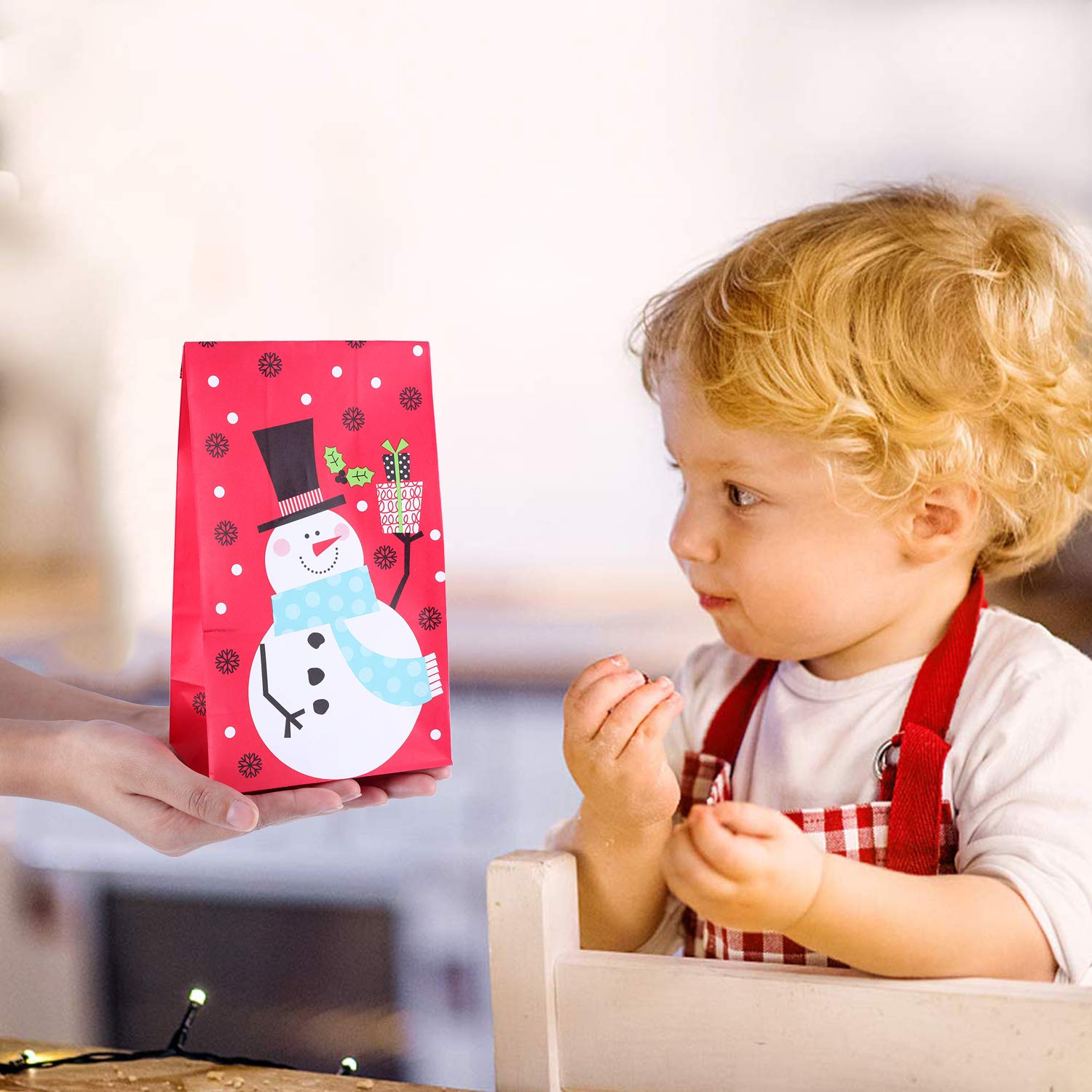 24 Pack Christmas Party Treat Bags with Snowman Design & Stickers - Holiday Goodie Bags for Candy, Gifts & Festive Celebrations | Perfect for Kids Christmas Parties, Classroom Treats & Holiday Gift Exchanges