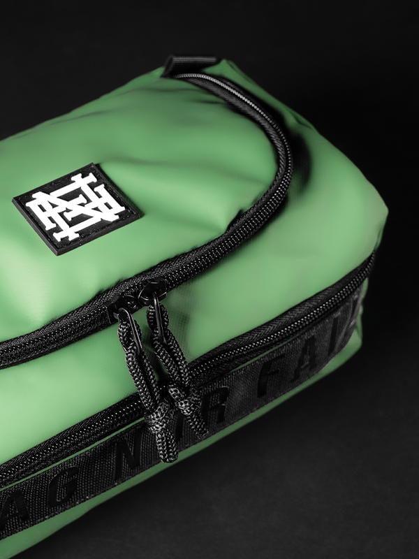 Momentum 2.5L Waterproof Toiletry Bag for Travel - Green | Compact Cosmetic Organizer for Toiletries, Makeup & Shampoo | Perfect for Camping, Gym & Weekend Getaways