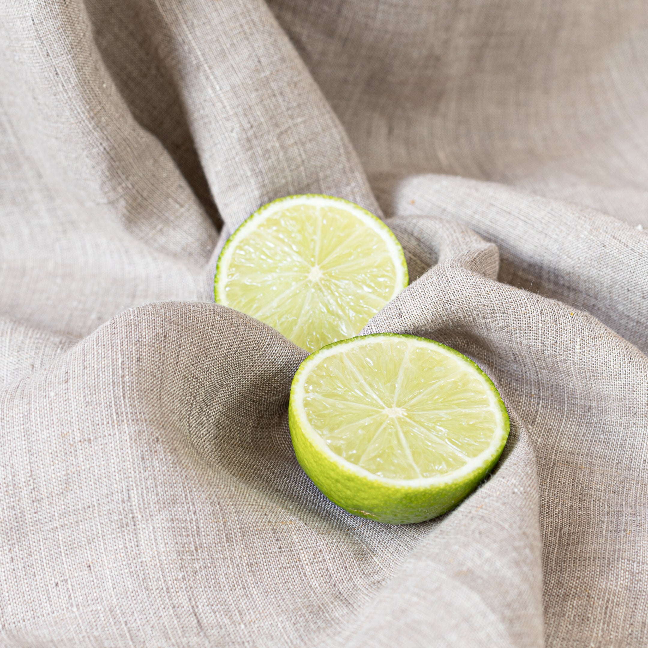 Pure Organic Bergamot Essential Oil - 100% Natural Cold Pressed for Aromatherapy, Skincare & Stress Relief - Perfect for Diffusers, Massage & DIY Beauty Products