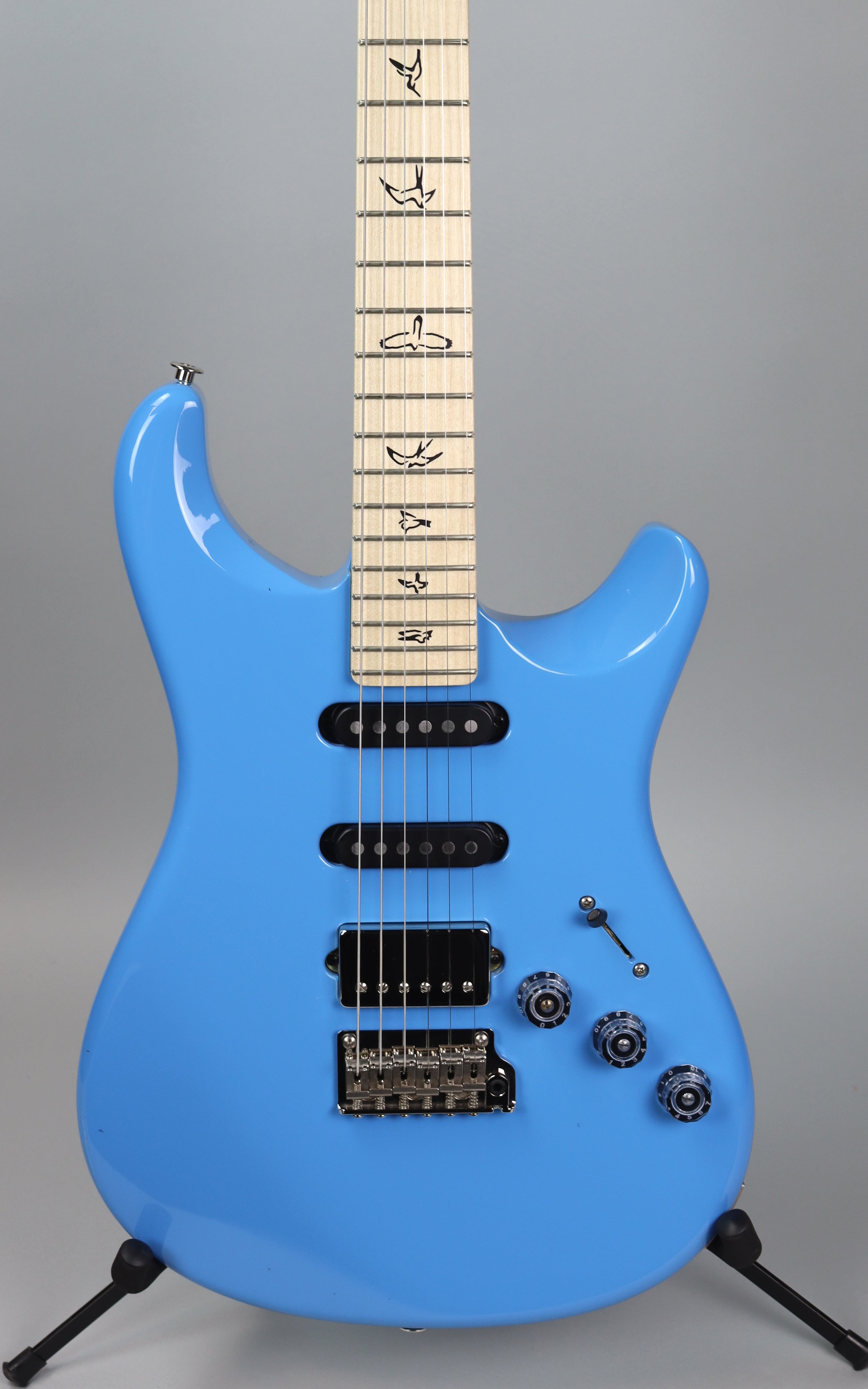 Paul Reed Smith Fiore Larkspur Electric Guitar - Premium Handcrafted Solid Body Guitar for Professional Musicians & Performers | Perfect for Stage, Studio & Live Performances