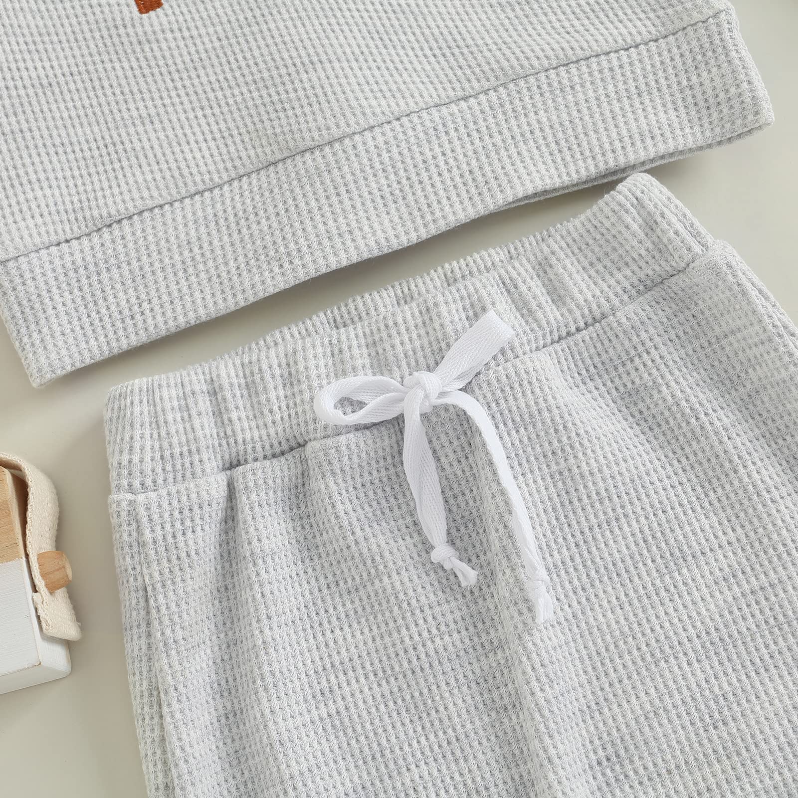 Newborn Baby Girl & Boy Fall Winter Outfit Set - Waffle Long Sleeve Pullover Sweatshirt & Drawstring Pants | Cozy Winter Wear for Infants, Photo Shoots & Holiday Gifts