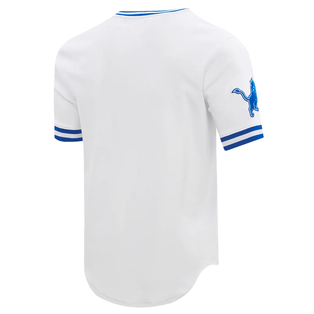 Detroit Lions Classic Chenille DK Tee Shirt for Men - Pro Standard NFL Fan Jersey - Perfect for Game Day, Tailgating & Sports Events