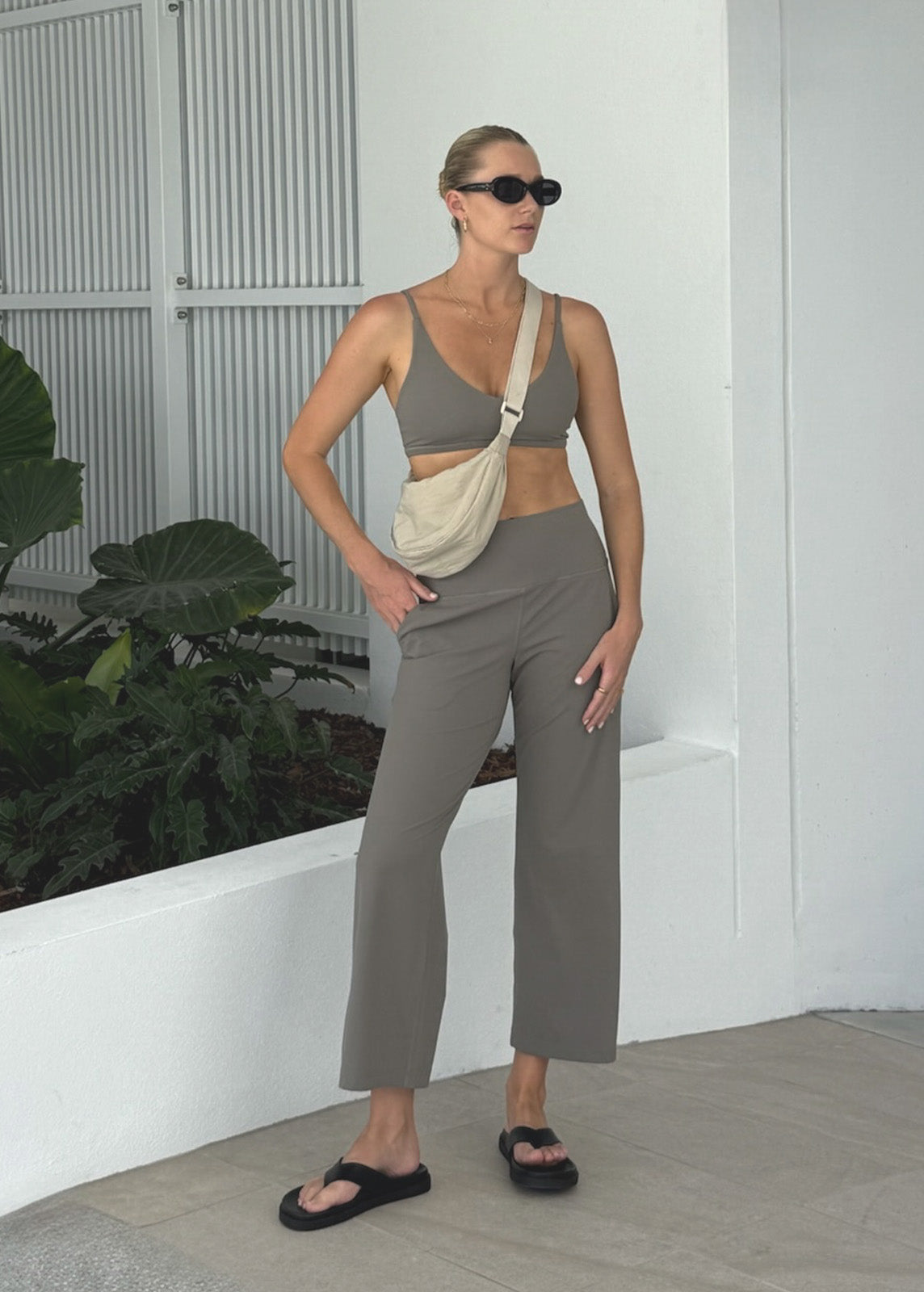 Stylish In Motion Cropped Wide Leg Pants for Women - Comfortable High Waisted Yoga Lounge Pants - Perfect for Workouts, Yoga, and Casual Wear