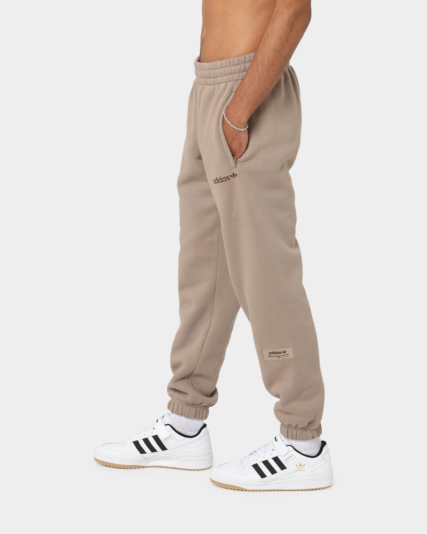 Adidas Trefoil Linear Sweatpants for Men - Soft Fleece Joggers with Side Pockets, Comfortable Lounge Pants in Brown - Perfect for Gym, Running, and Casual Wear