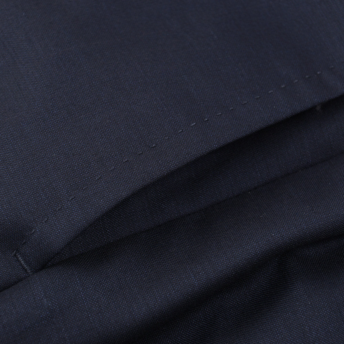 Stylish Slim Fit Wool & Mohair Blend Suit for Men - Perfect for Business Meetings, Weddings & Formal Events