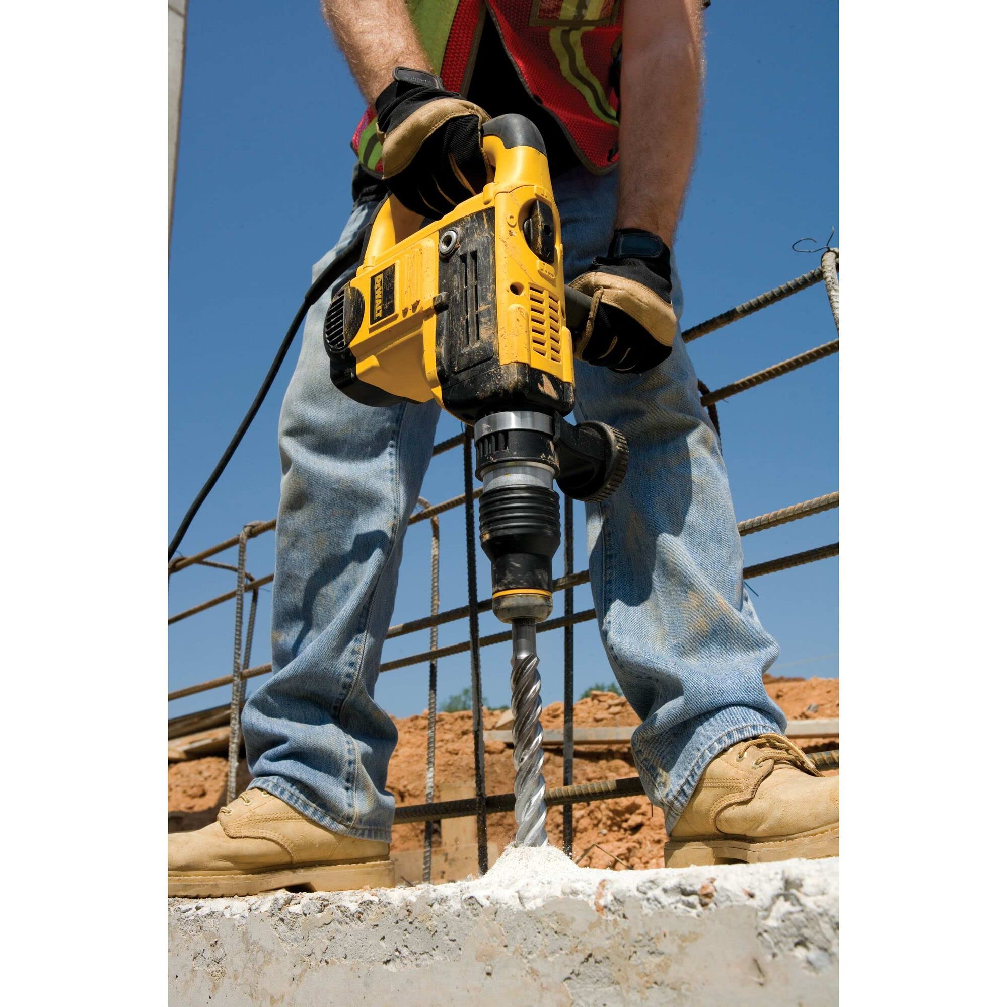 DEWALT DT9448-QZ SDS-Max Rotary Hammer Drill - 1-1/8 Inch (45mm x 570mm x 450mm) - Heavy Duty Concrete Drilling for Construction & Demolition Projects