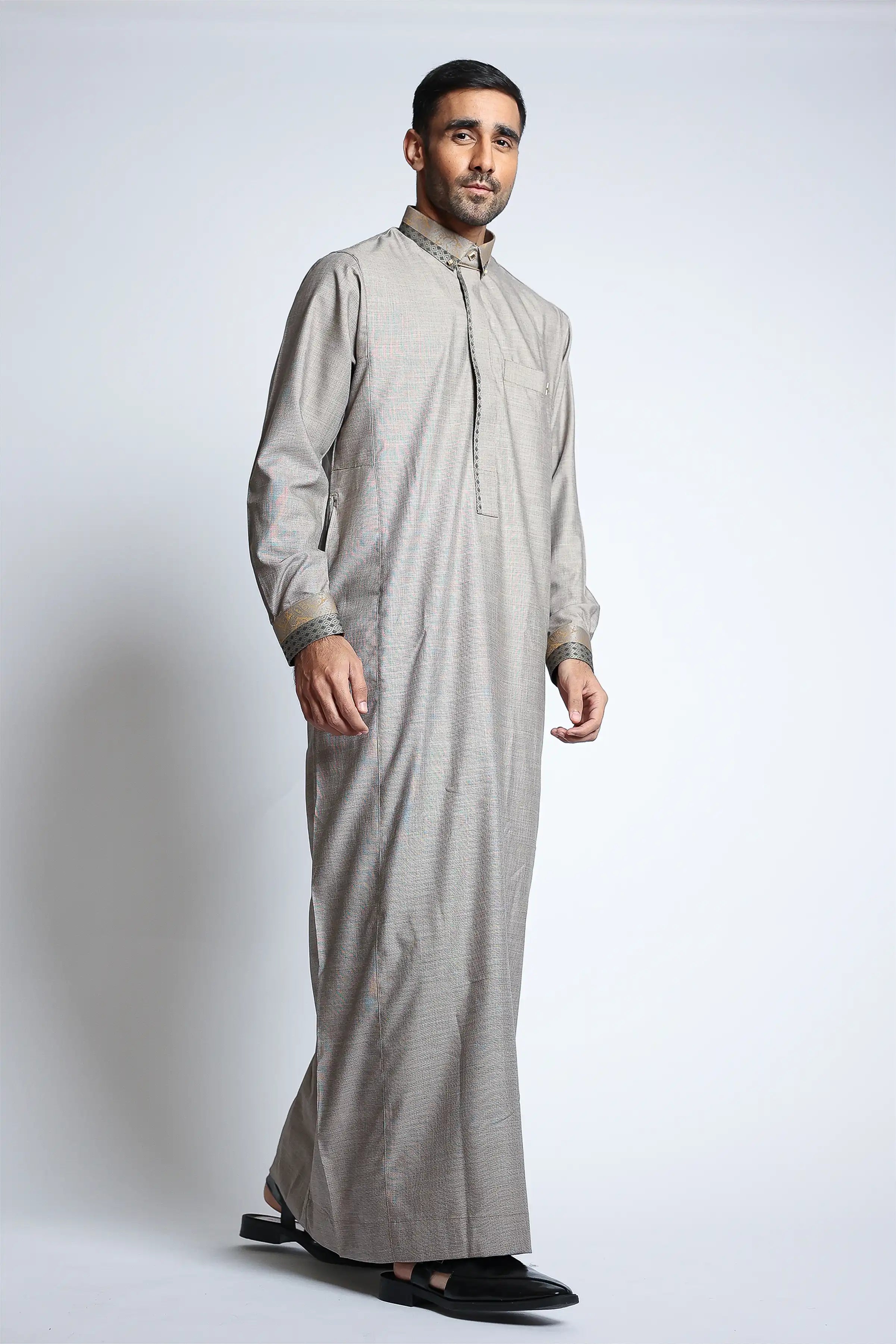 J136 C3 Wild Sand Thobe for Men - Premium Cotton Islamic Robe & Traditional Arabic Dress - Perfect for Prayer, Eid, Wedding & Special Occasions