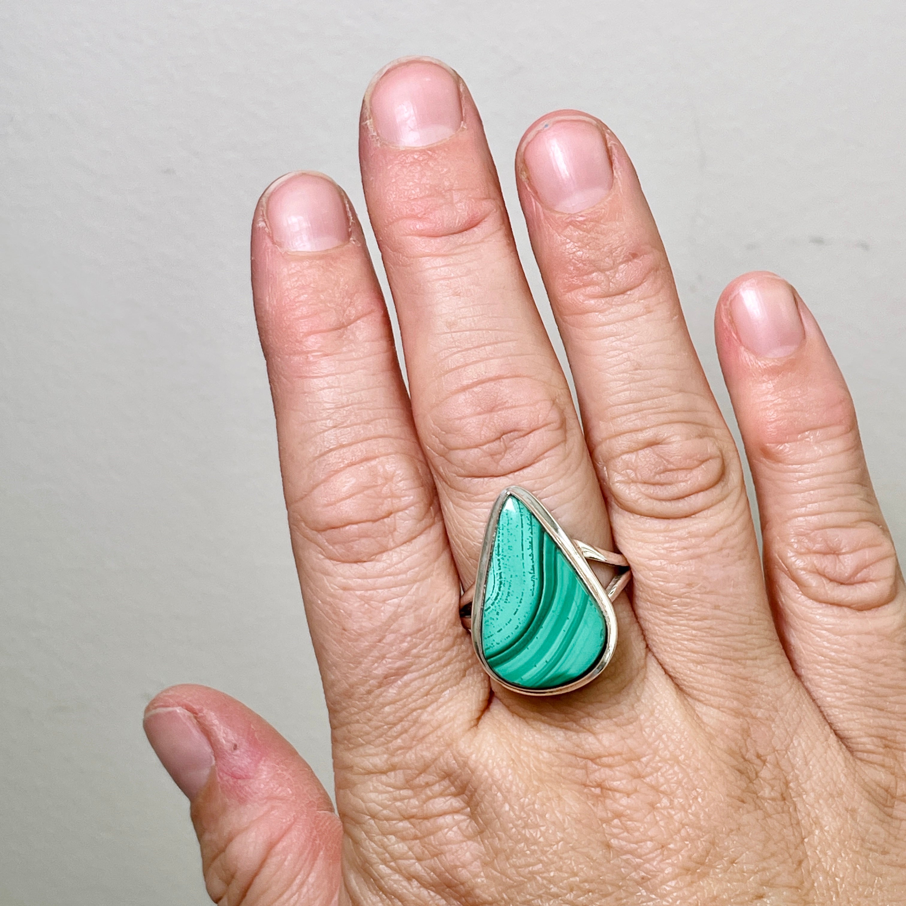 Malachite Teardrop Ring - Size 10 - KRGJ2624 - Elegant Green Stone Jewelry for Women, Perfect for Parties, Weddings & Everyday Wear