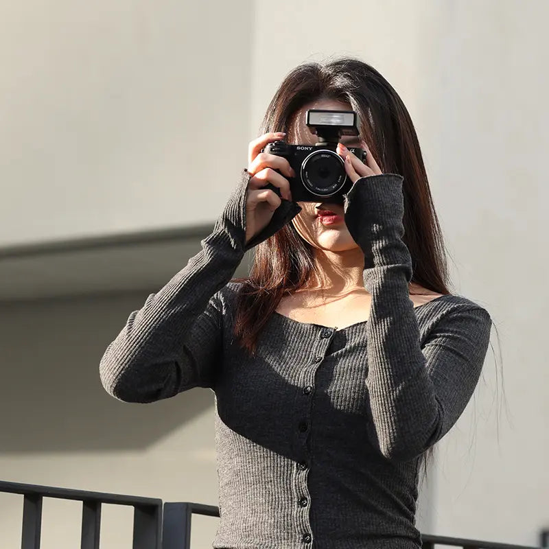 Ulanzi F12 Mini Camera Flash Speedlite L044GBB1 - Compact & Powerful DSLR Flash for Canon Nikon Sony - Perfect for Portrait, Wedding & Event Photography