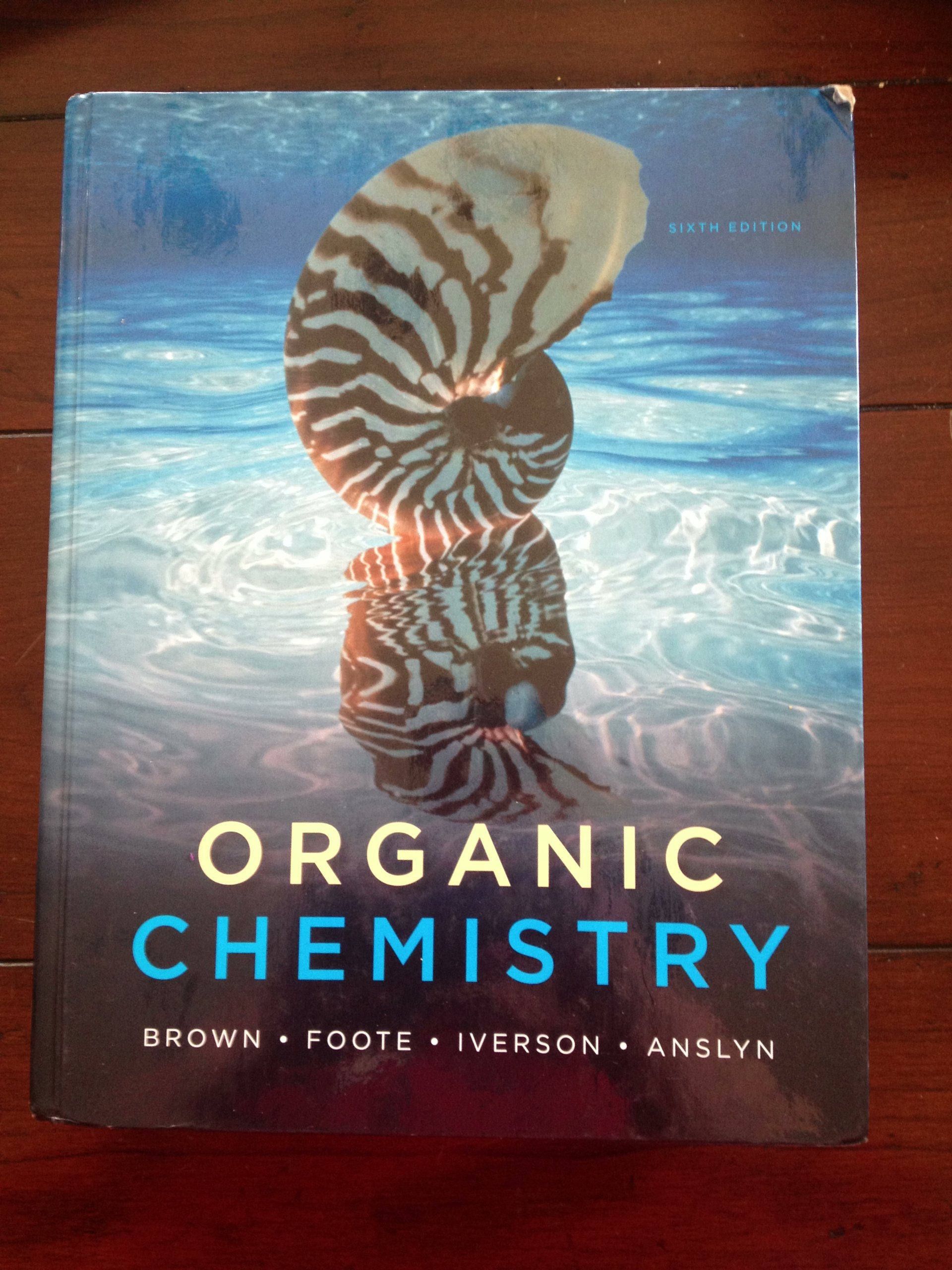 Organic Chemistry Textbook by William H. Brown & Lawrence S. Brown - Comprehensive Guide for College Students, Science Majors & Self-Study | Perfect for Classroom Learning, Exam Prep & Research Reference