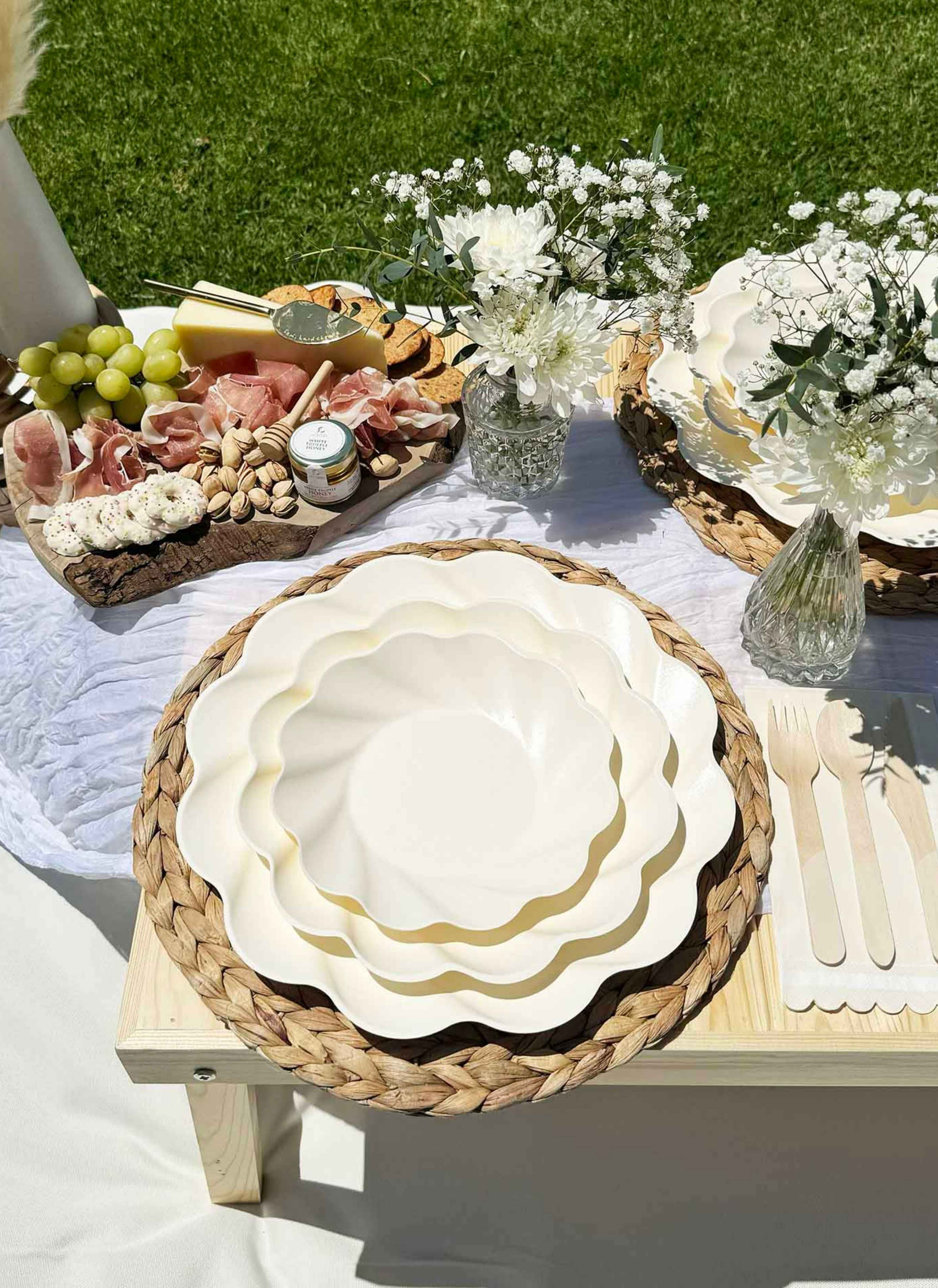 Elegant Seder Table Setting Kit - Complete Passover Dinnerware Set for Jewish Holidays - Perfect for Family Gatherings & Traditional Celebrations