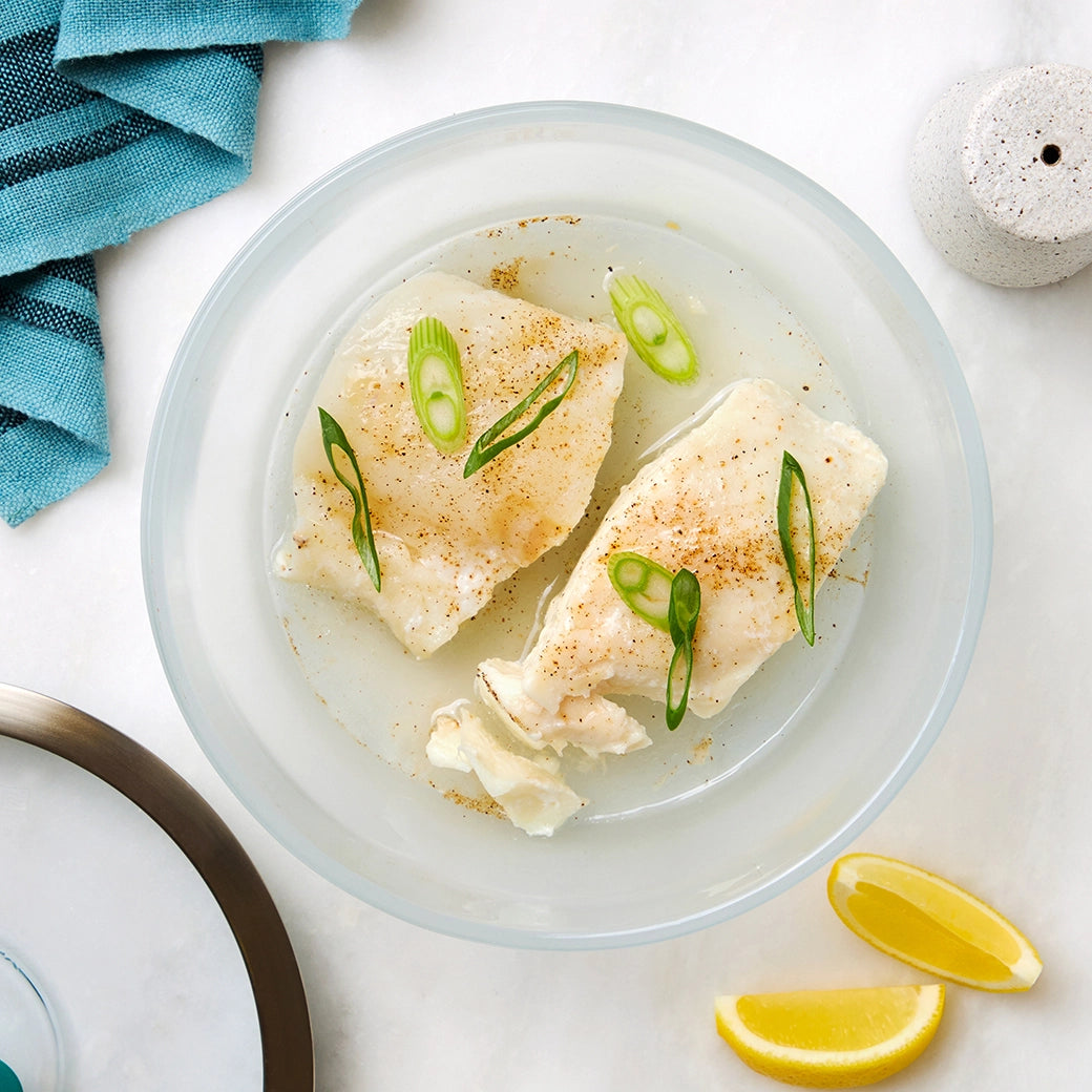 How to Microwave White Fish - Easy & Quick Cooking Guide for Healthy Meals | Perfect for Busy Weeknights & Meal Prep