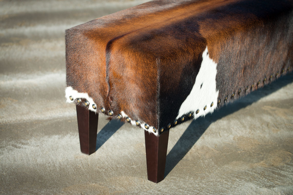 Premium Cowhide Bench Ottoman with Solid Wood Legs - 120x40x45cm - Stylish Footrest & Extra Seating for Living Room, Bedroom or Entryway