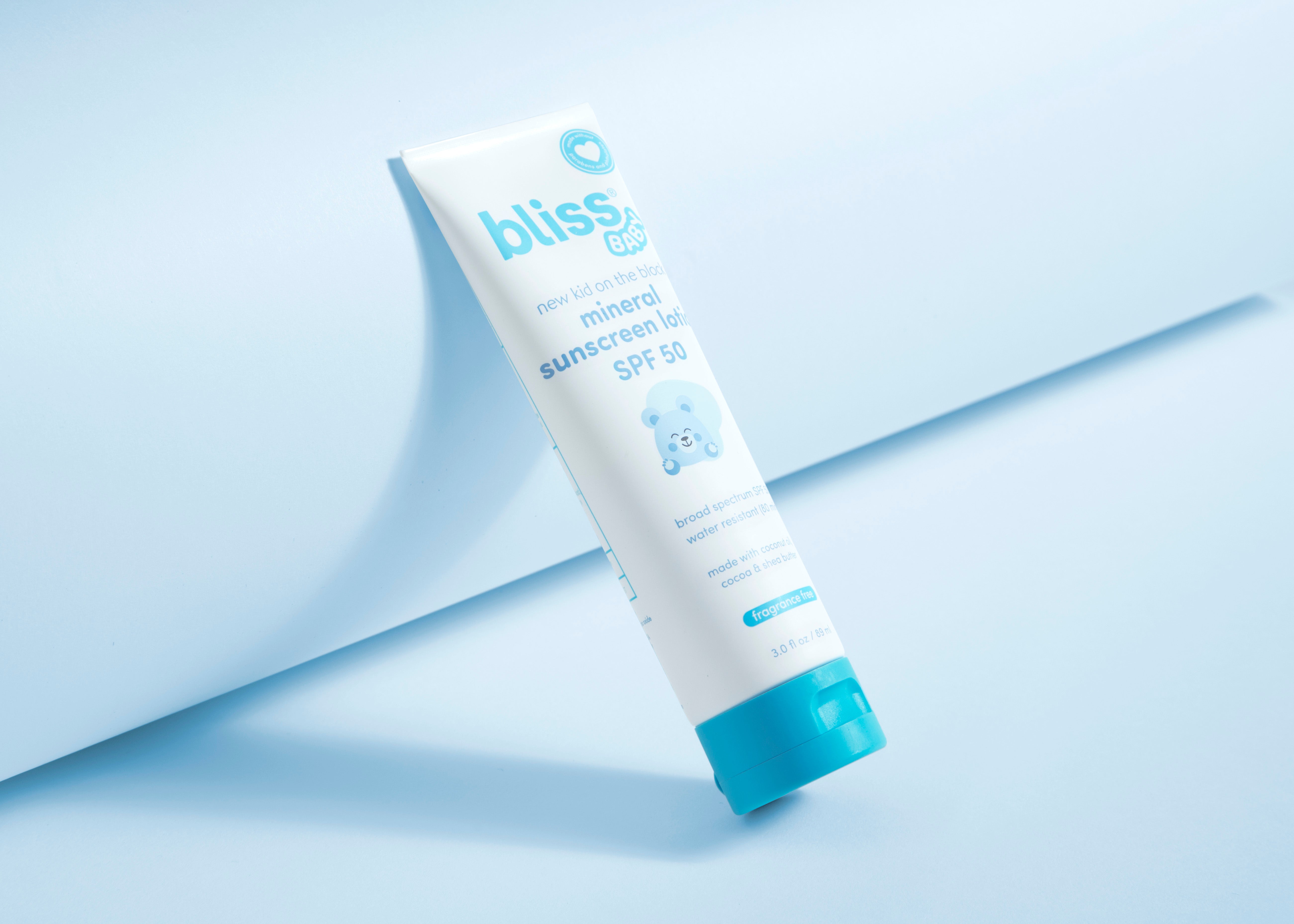 New Kid on the Block Mineral Sunscreen Lotion SPF 50 - Broad Spectrum UVA/UVB Protection, Water Resistant, Reef Safe, Natural Zinc Oxide Sunscreen for Kids & Adults - Perfect for Beach, Pool & Outdoor Activities