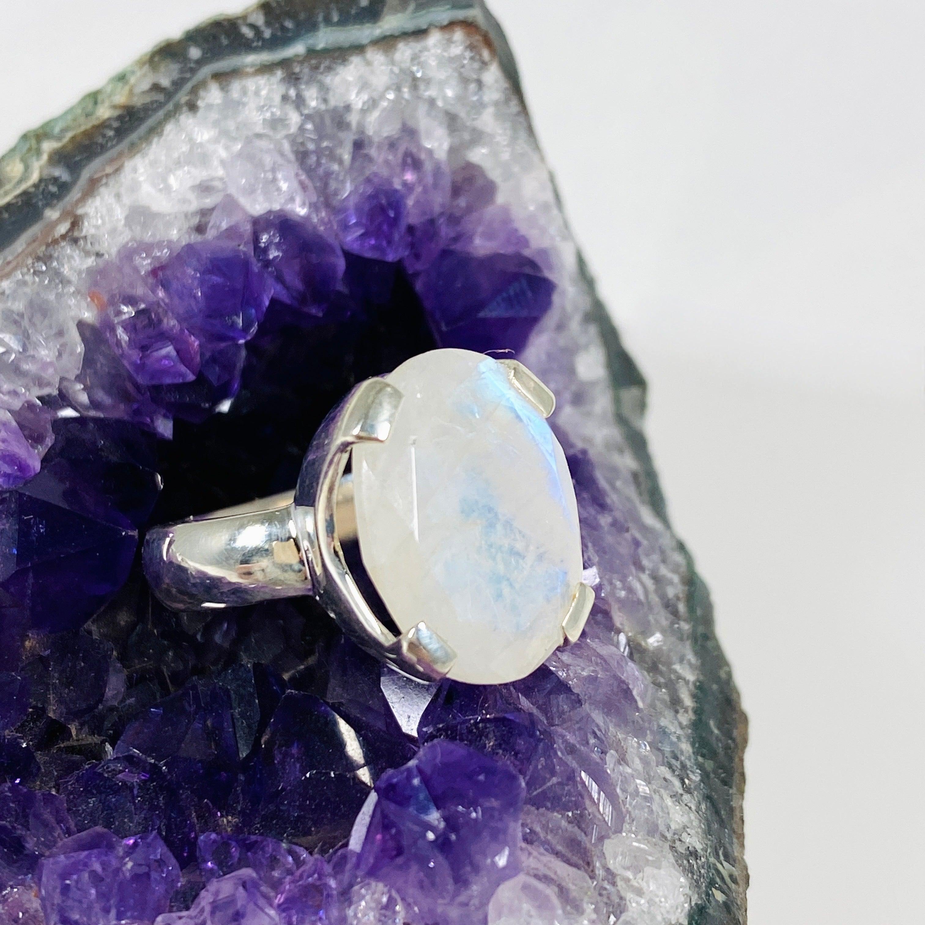 Moonstone Oval Faceted Ring Size 9 - KRGJ3013 | Elegant Silver Jewelry for Women, Perfect for Weddings, Parties & Everyday Wear