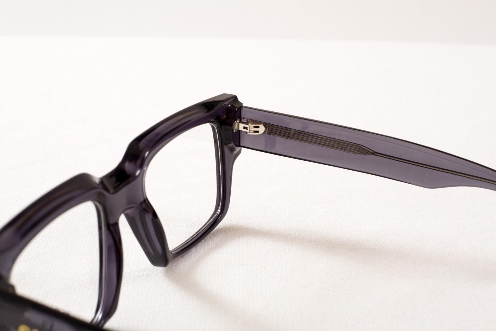 Blue Light Blocking Glasses for Men & Women - Retro Style Anti Blue Ray Gaming Glasses with UV Protection - Non-Prescription Computer Glasses for Eye Strain Relief - Lightweight Frame for PC, TV, Mobile & Digital Screen Use - Perfect for Gamers, Office Workers & Nighttime Screen Viewing