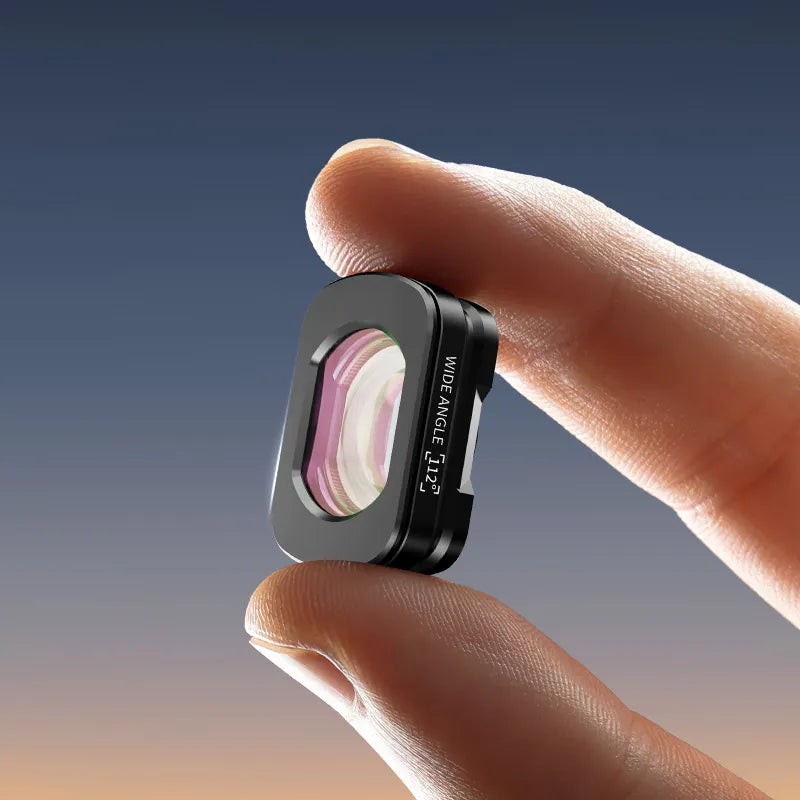 Ulanzi 112° Wide Angle Lens C051 for Smartphones - Enhance Your Photography for Travel, Vlogging & Outdoor Adventures