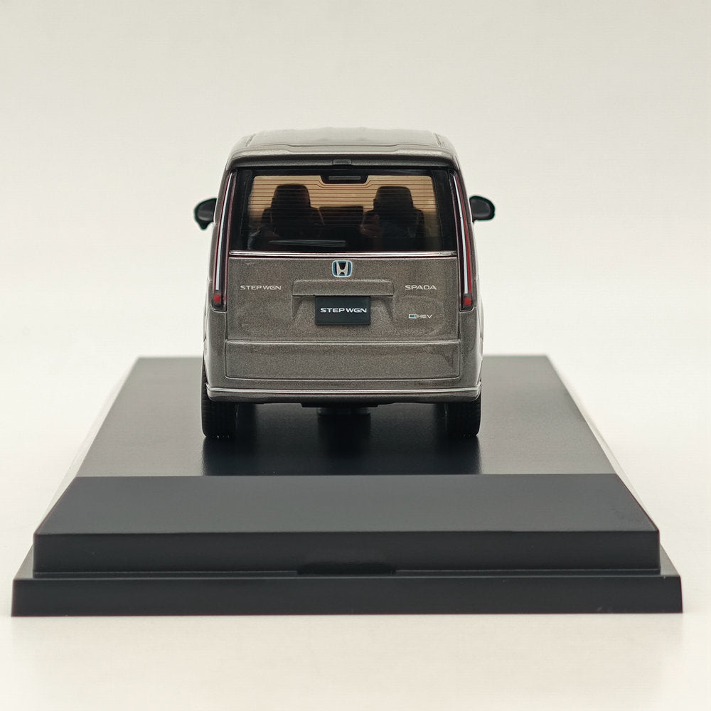 1/43 Scale Honda STEP WGN e:HEV SPADA Super Platinum Gray Diecast Model Car - Hobby Japan HJ432004GM - Perfect for Collectors & Japanese Car Enthusiasts