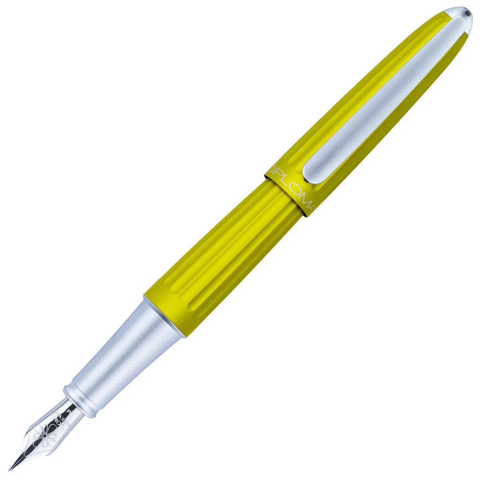 Premium Diplomat Aero Fountain Pen - Citrus Chrome Finish - Smooth Writing Luxury Pen for Professionals & Collectors - Perfect for Office, Gifting & Calligraphy