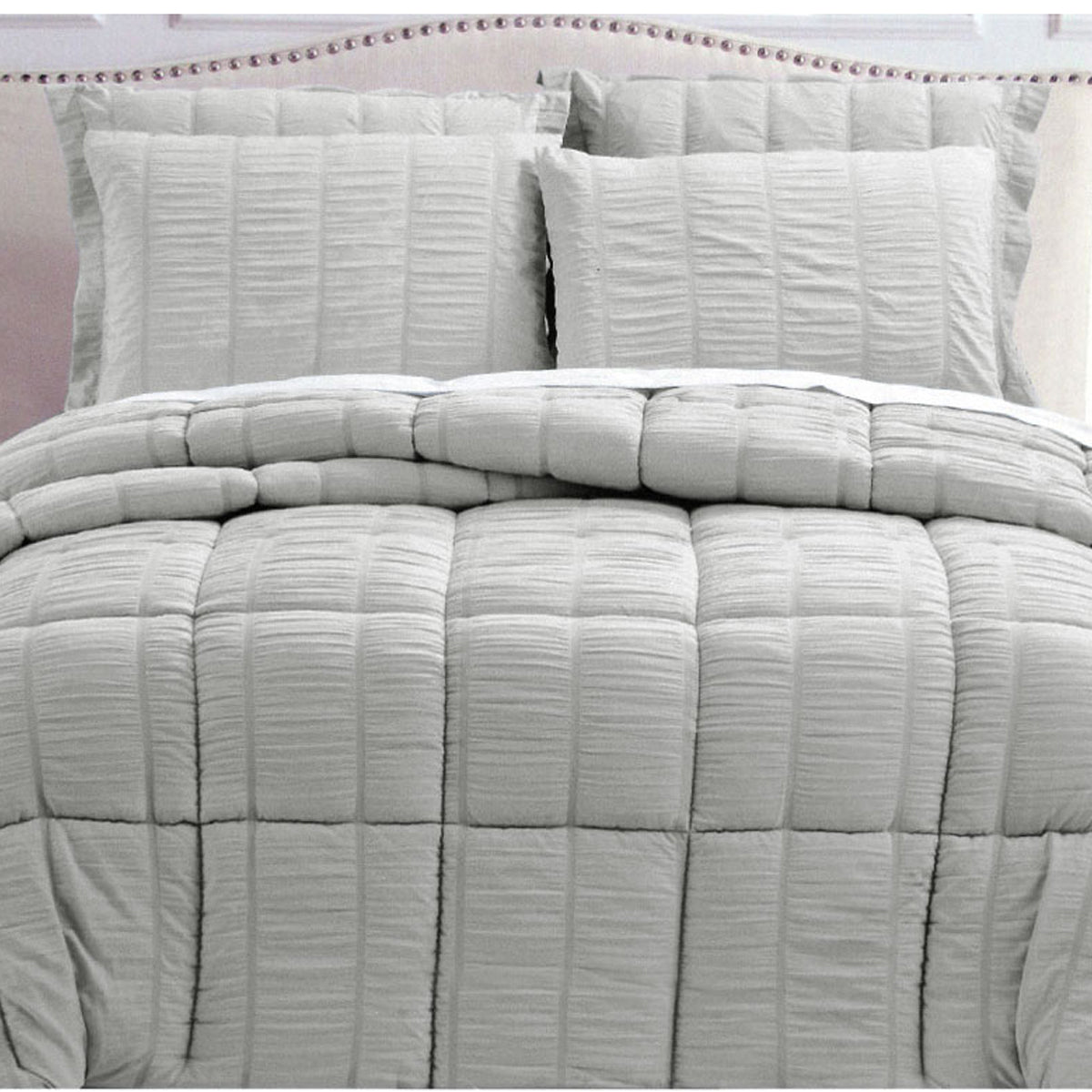 Hotel Luxury Seersucker Comforter Set - Queen Size Grey Bedding - Perfect for Guest Rooms, Master Bedrooms & Vacation Homes