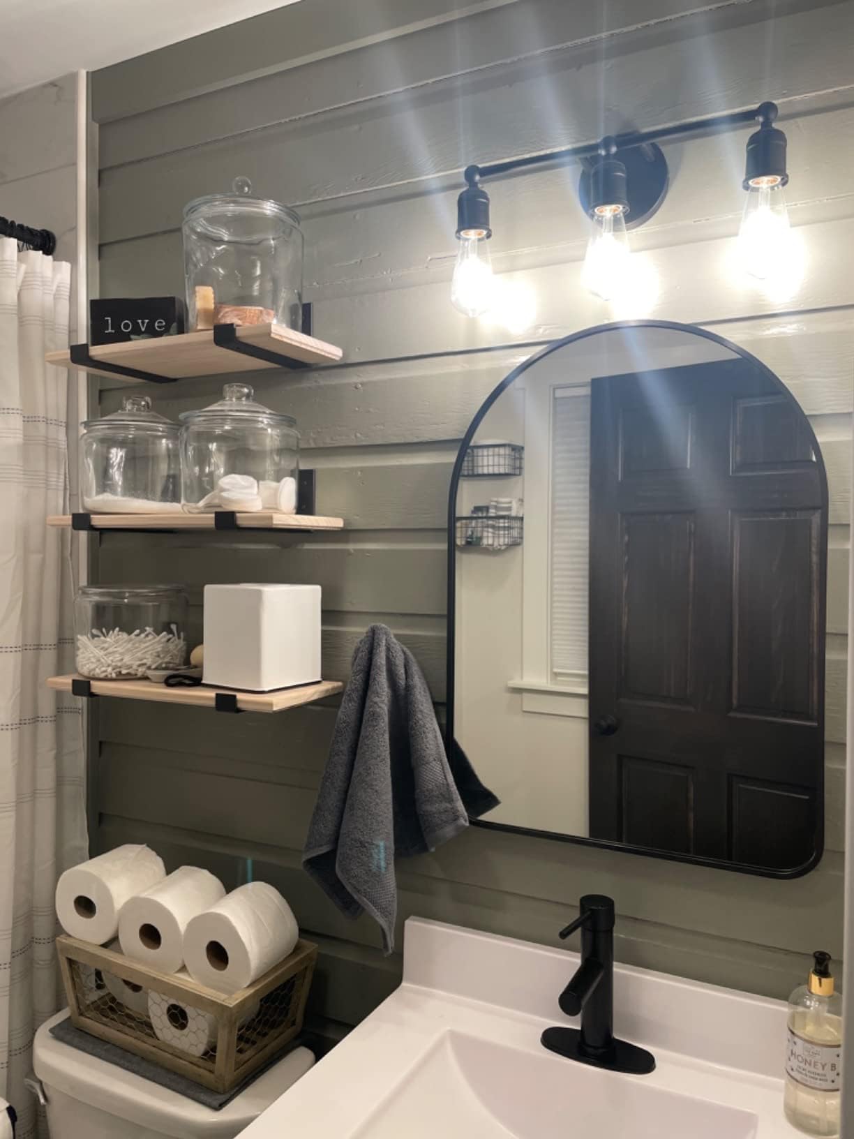 24x36 Inch Black Arched Wall Mirror - Brushed Metal Frame Bathroom Vanity Mirror for Living Room, Bedroom & Entryway Decor - Elegant Wall Mounted Mirror for Home & Office Use