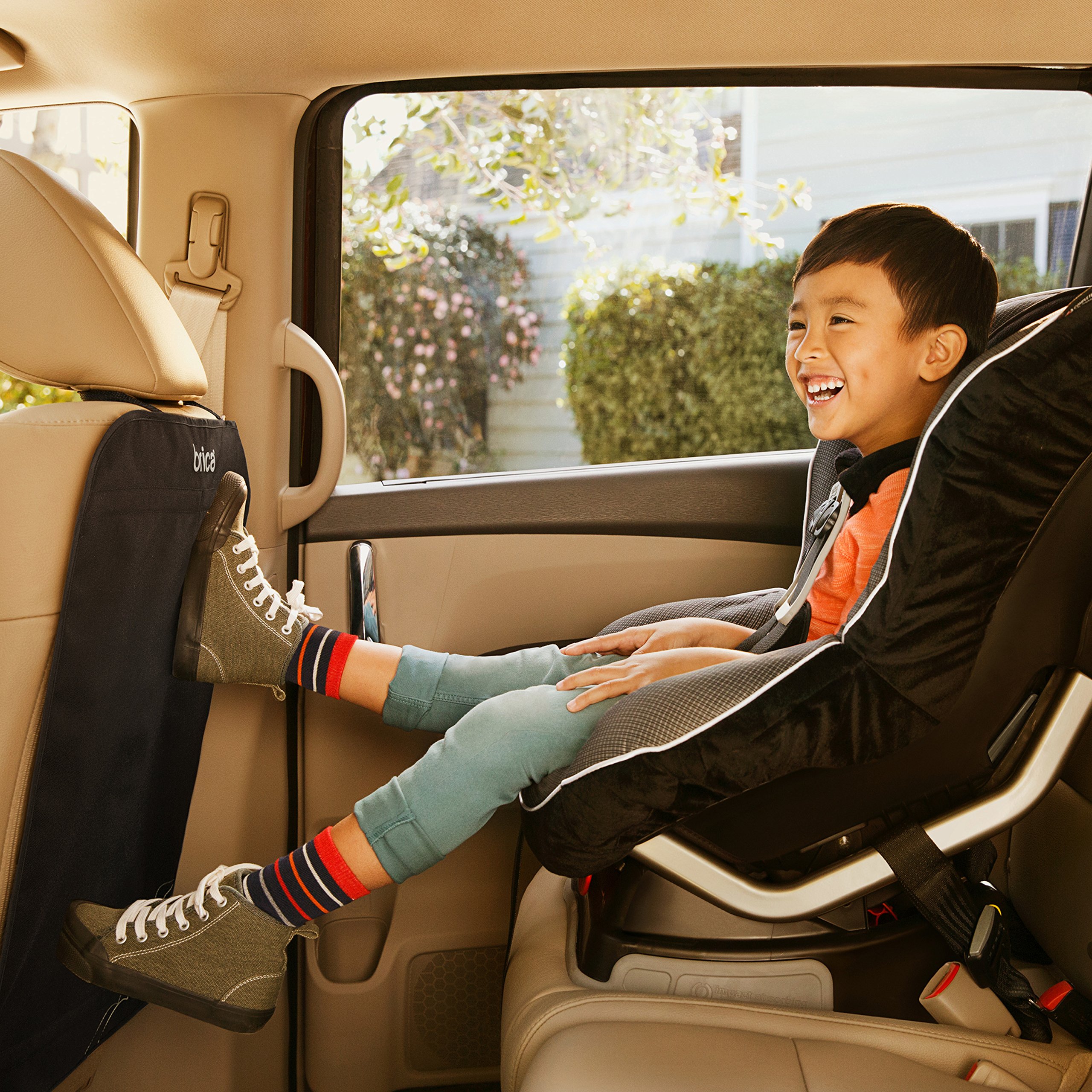 Munchkin Brica Toddler Travel Car Seat Accessories Set - Essential Baby Car Organizer for Toys, Snacks & Diapers - Perfect for Road Trips & Family Vacations